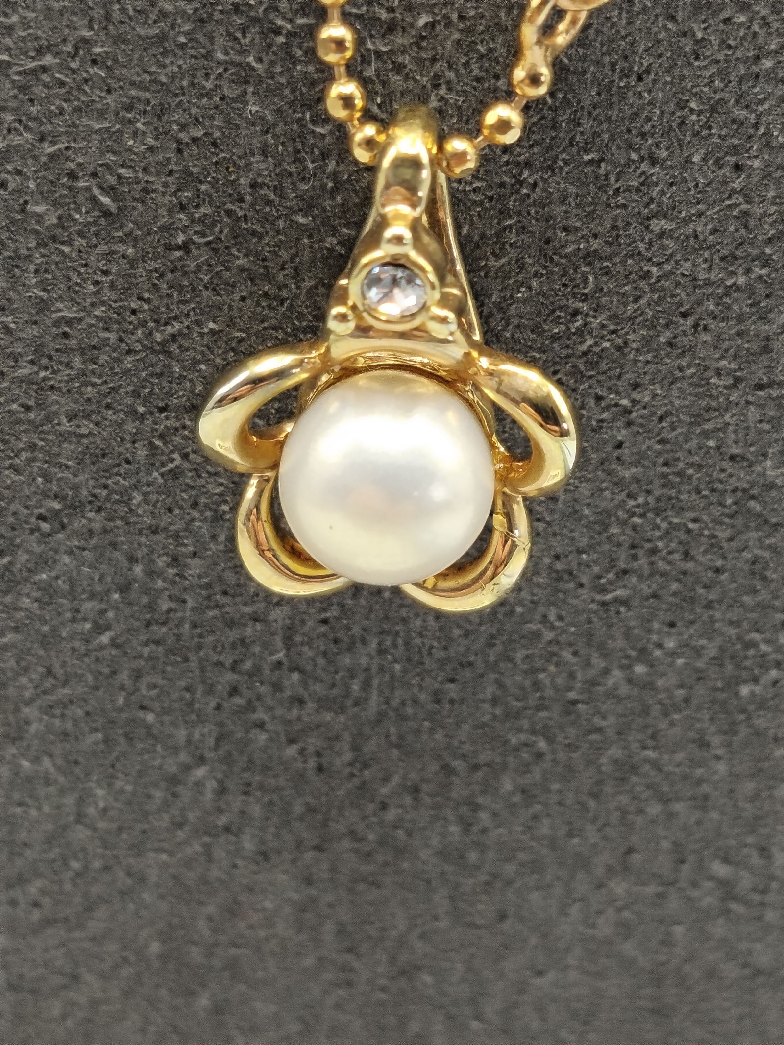 Courreges Women's Gold Tone & Pearl Charm Necklace Other image 2