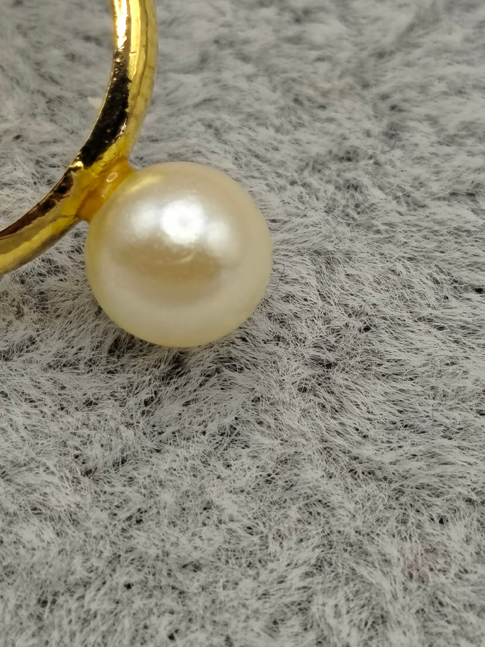 Courreges Golden & Pearl Women's Pendant Necklace Gold-Tone image 5