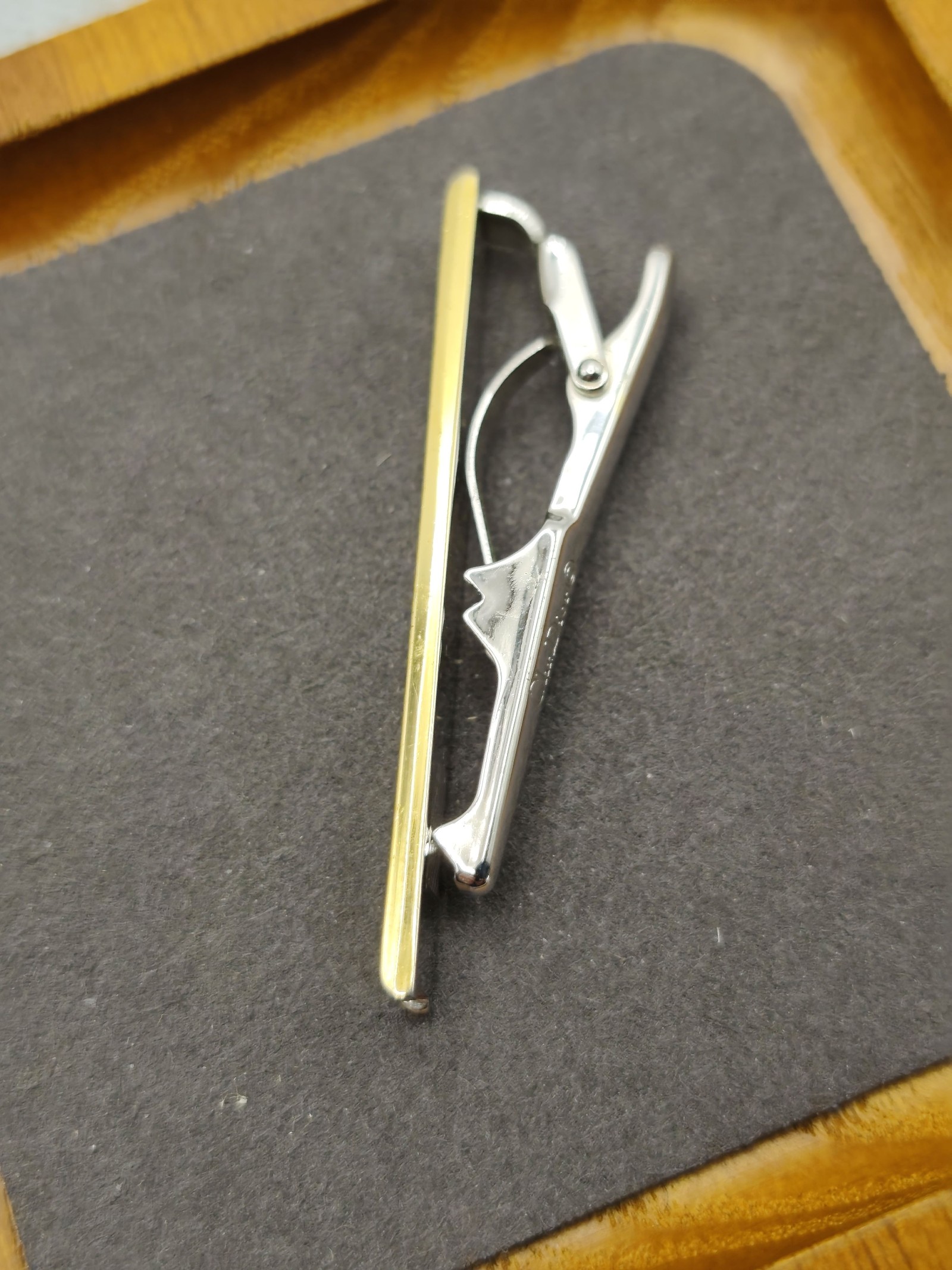 Christian Dior Men Silver Tone Textured Tie Clip Germany image 9