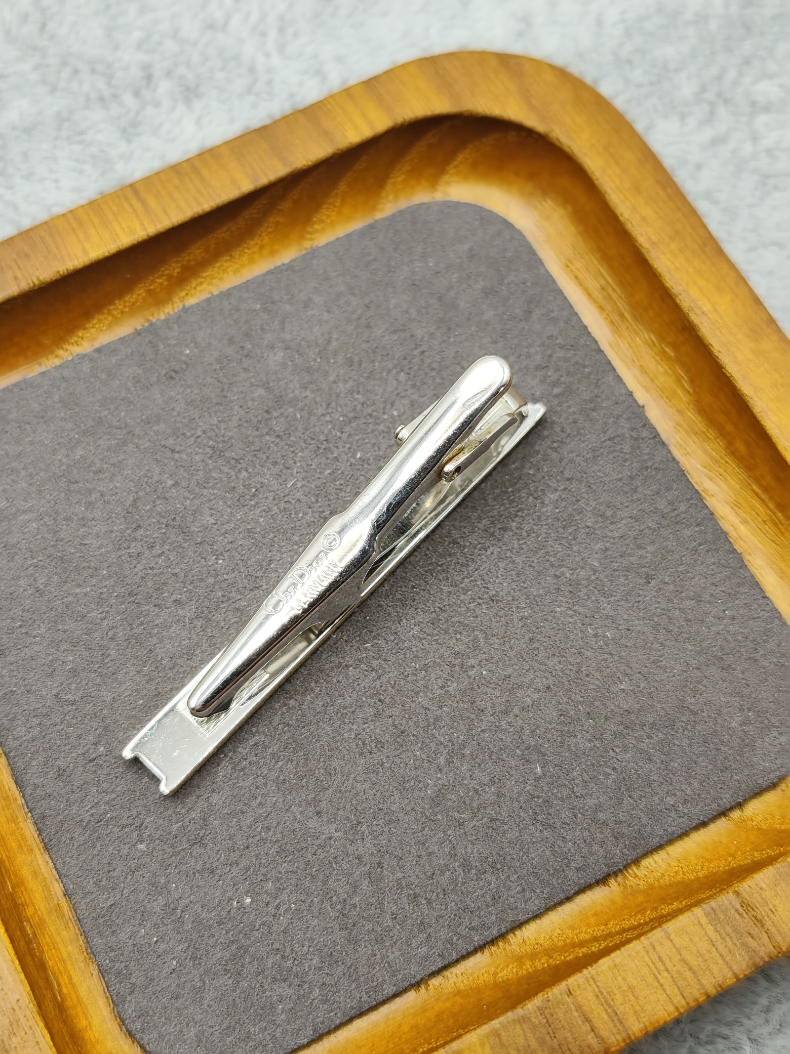 Christian Dior Men Silver Tone Textured Tie Clip Germany image 10