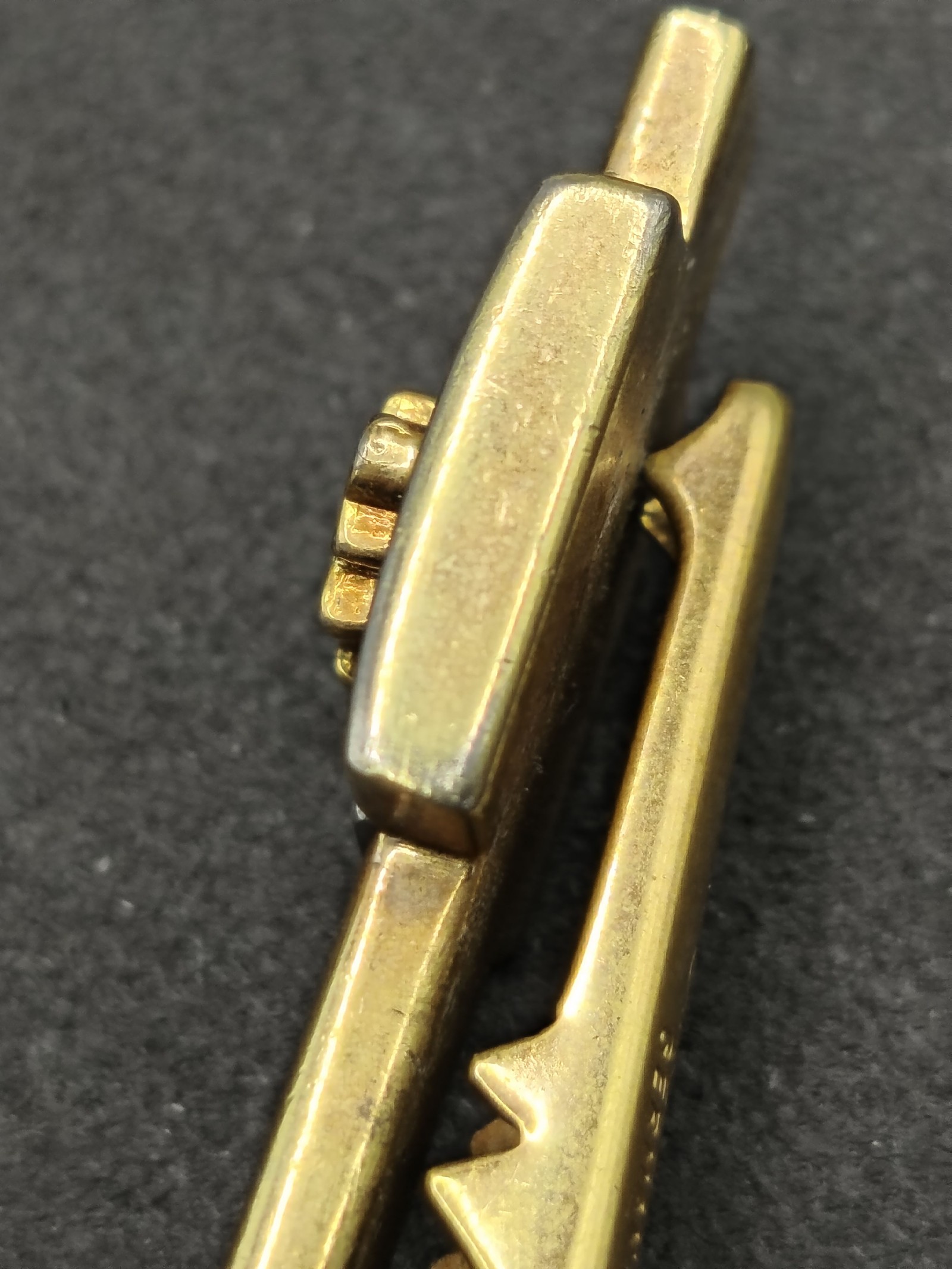 Christian Dior Vintage Gold & Silver Tone Men’s Tie Clip Dior Logo image 8