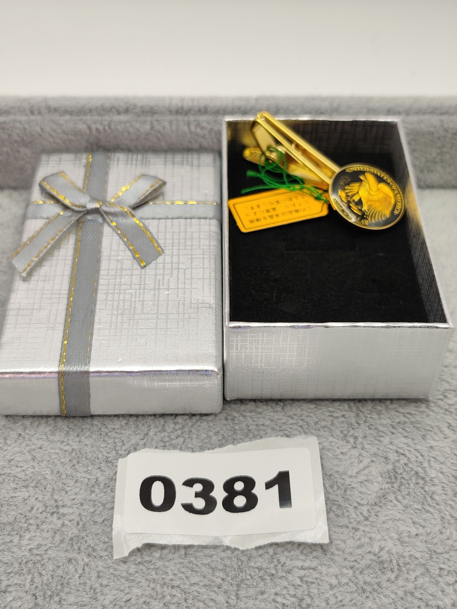 Gold & Black Eagle US Half Dollar Men's Tie Clip Other