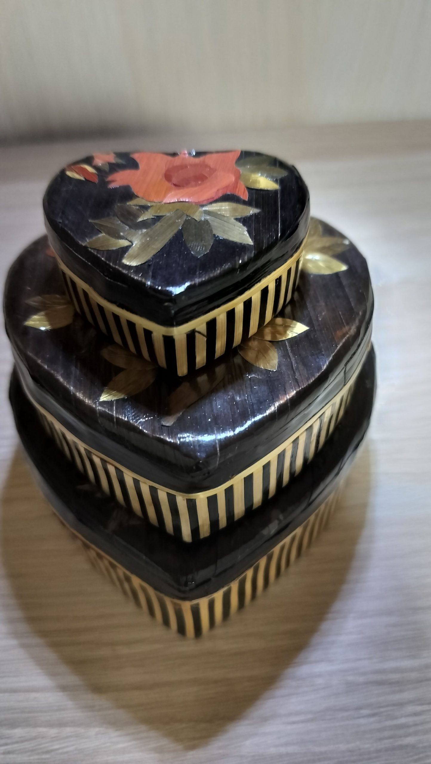 Handmade Black & Gold Heart-Shaped Matte Boxes Set of 3 with Floral Design image 2