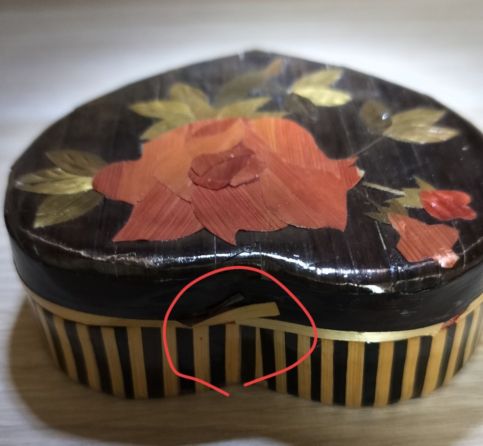 Handmade Black & Gold Heart-Shaped Matte Boxes Set of 3 with Floral Design image 7