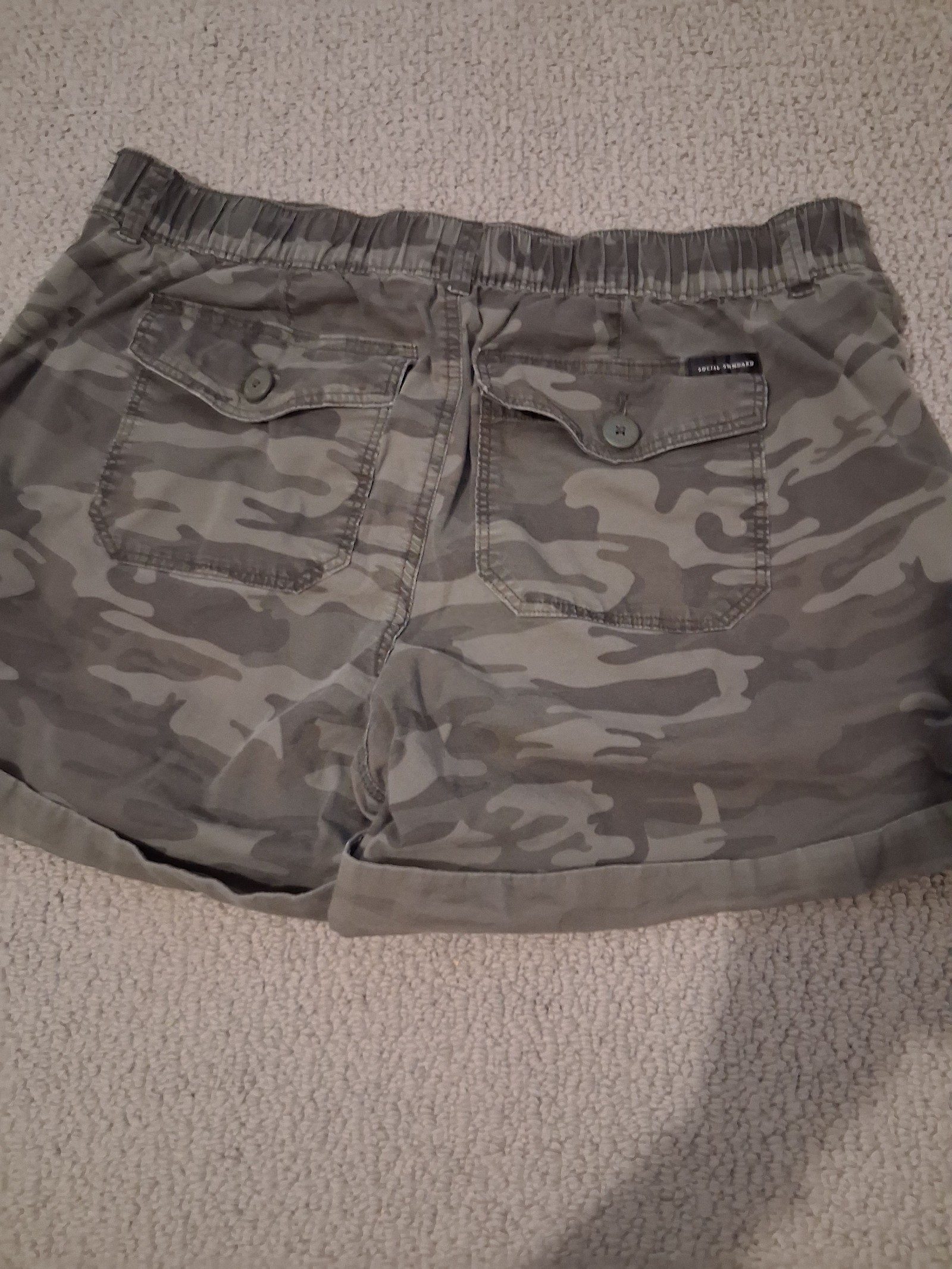 Social Premier Women's Green Camouflage Cotton Shorts Medium image 5
