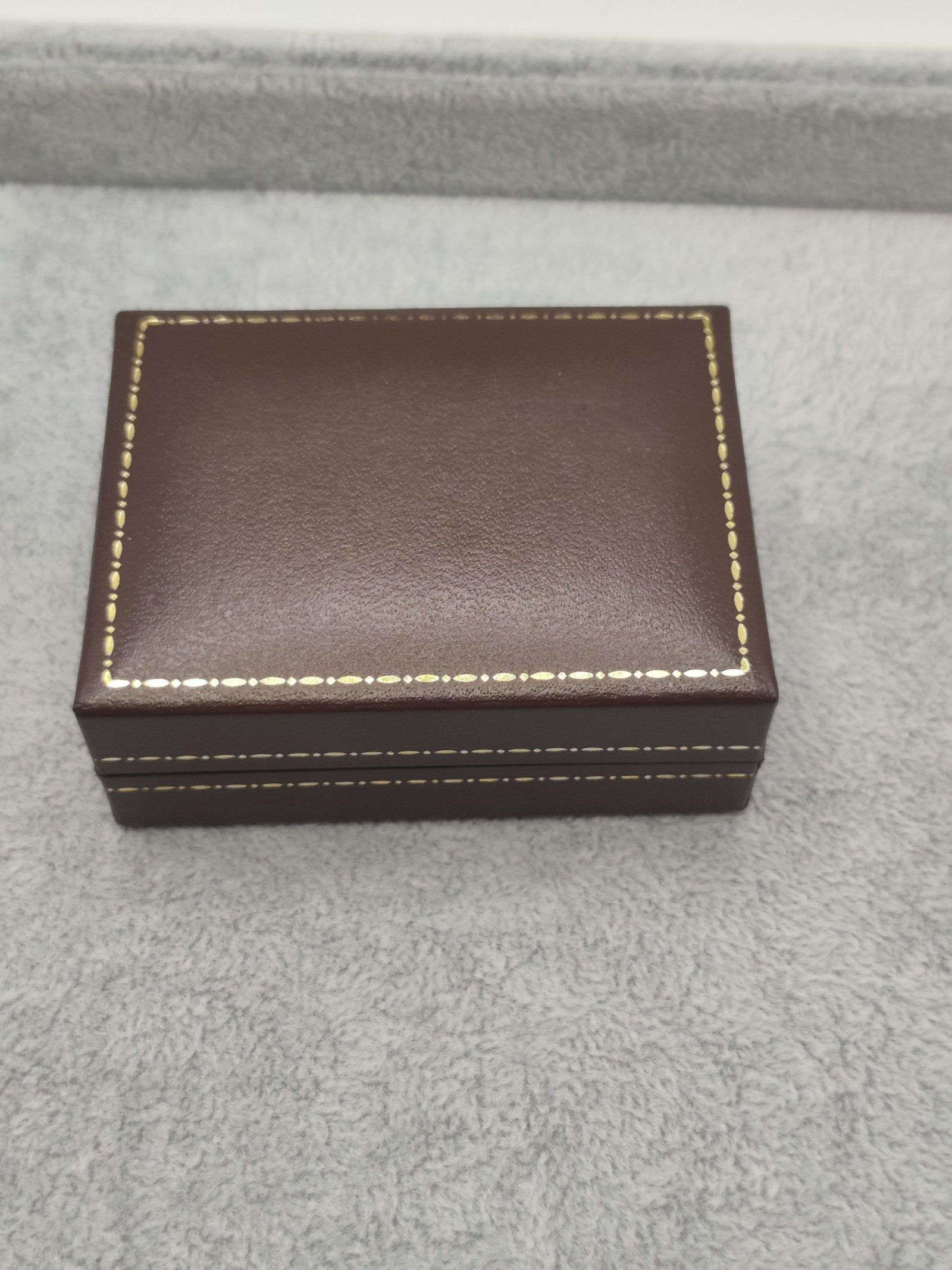 Dunhill Men's Gold Tone Cufflinks & Stud Set in Gift Box image 5