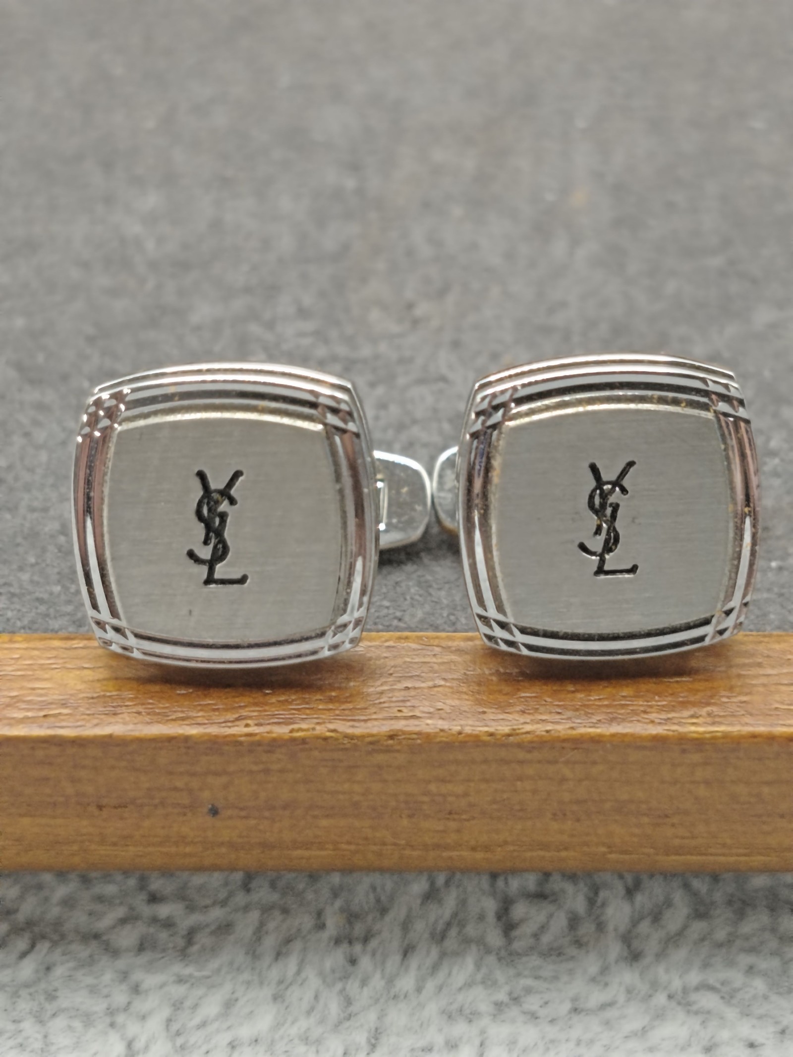 Yves Saint Laurent Silver Cufflinks & Tie Clip Set Other image 3