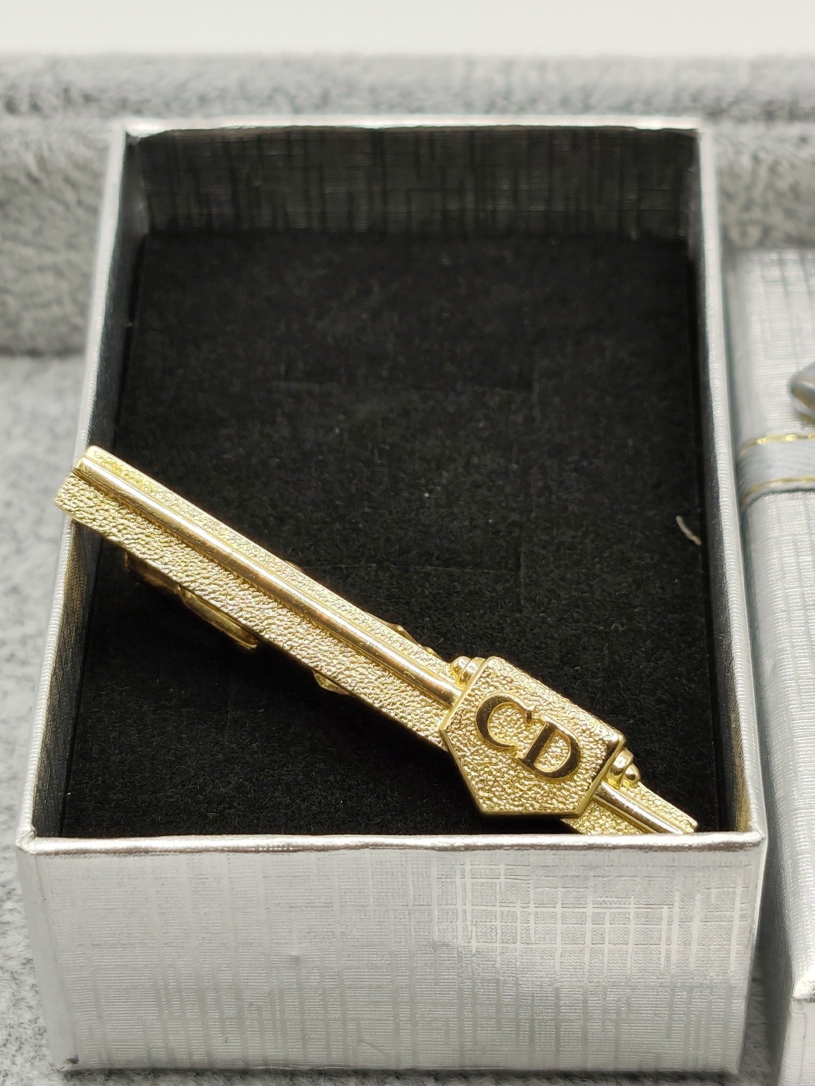 Christian Dior Gold Tone Men's Tie Clip Other image 2