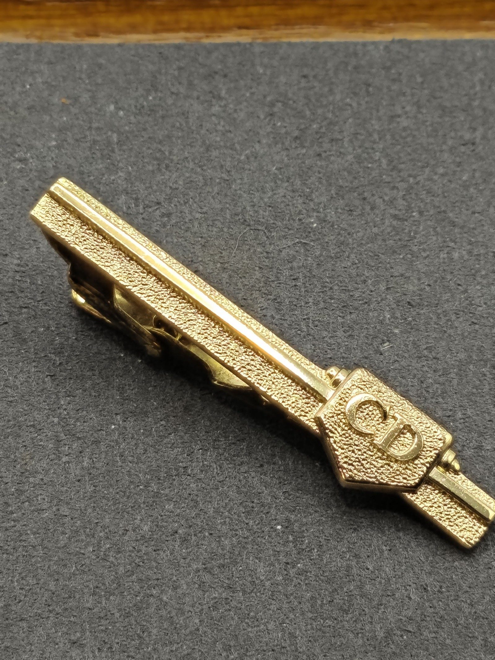 Christian Dior Gold Tone Men's Tie Clip Other image 8