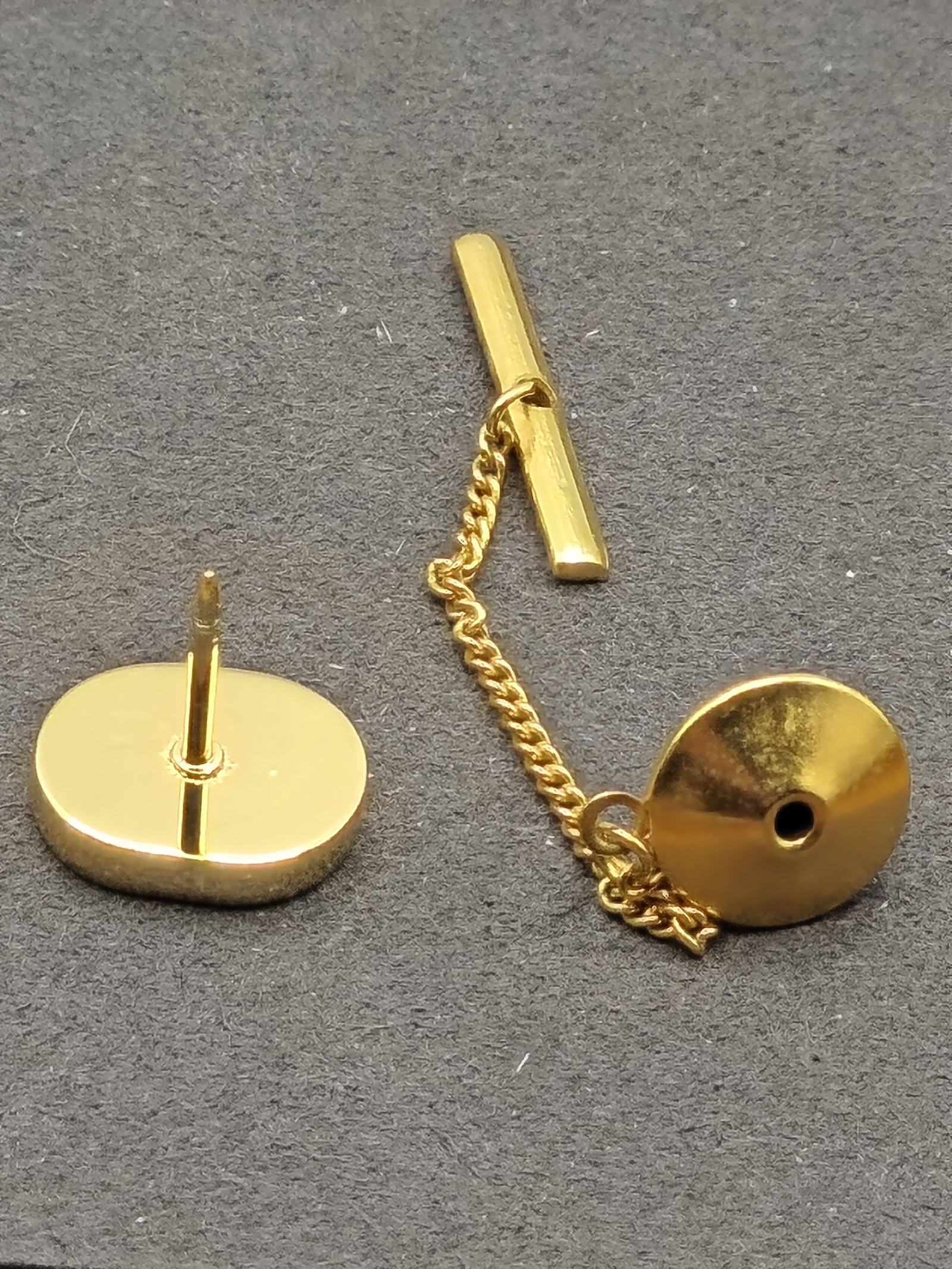 Dior Men's Gold Tone Oval Logo Tie Tack Pin image 5