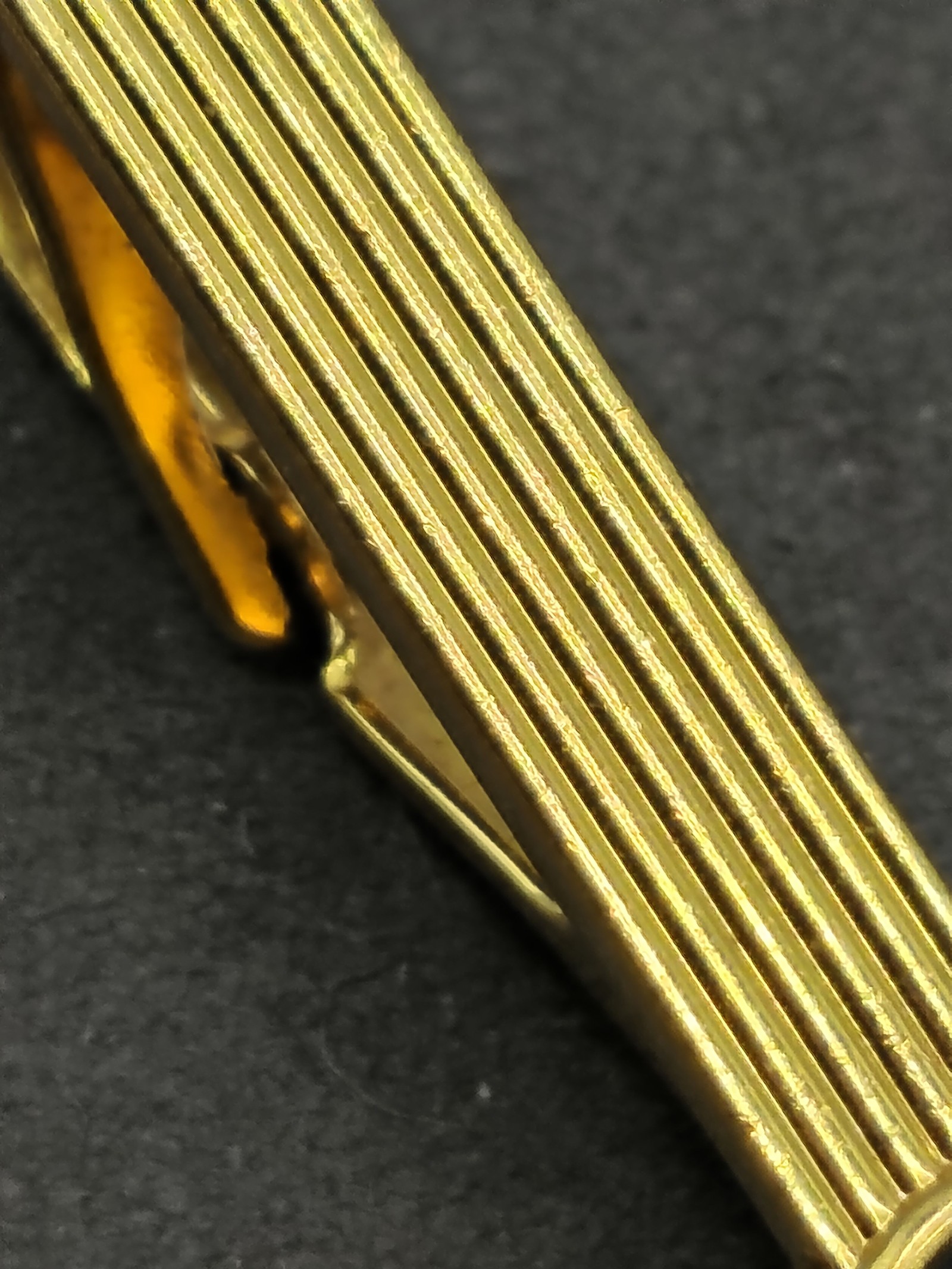 Dunhill Men Gold & Black Vintage Tie Clip image 6