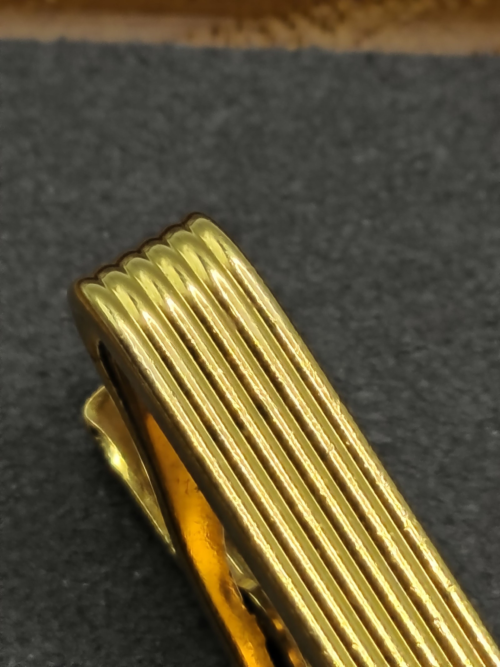 Dunhill Men Gold & Black Vintage Tie Clip image 7
