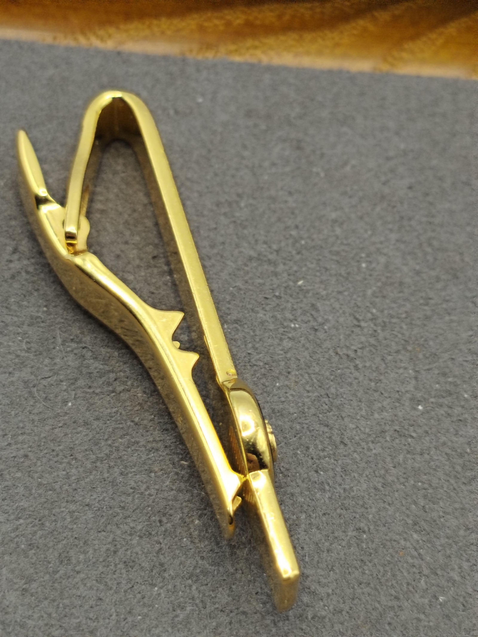 Dunhill Men Gold & Black Vintage Tie Clip image 8