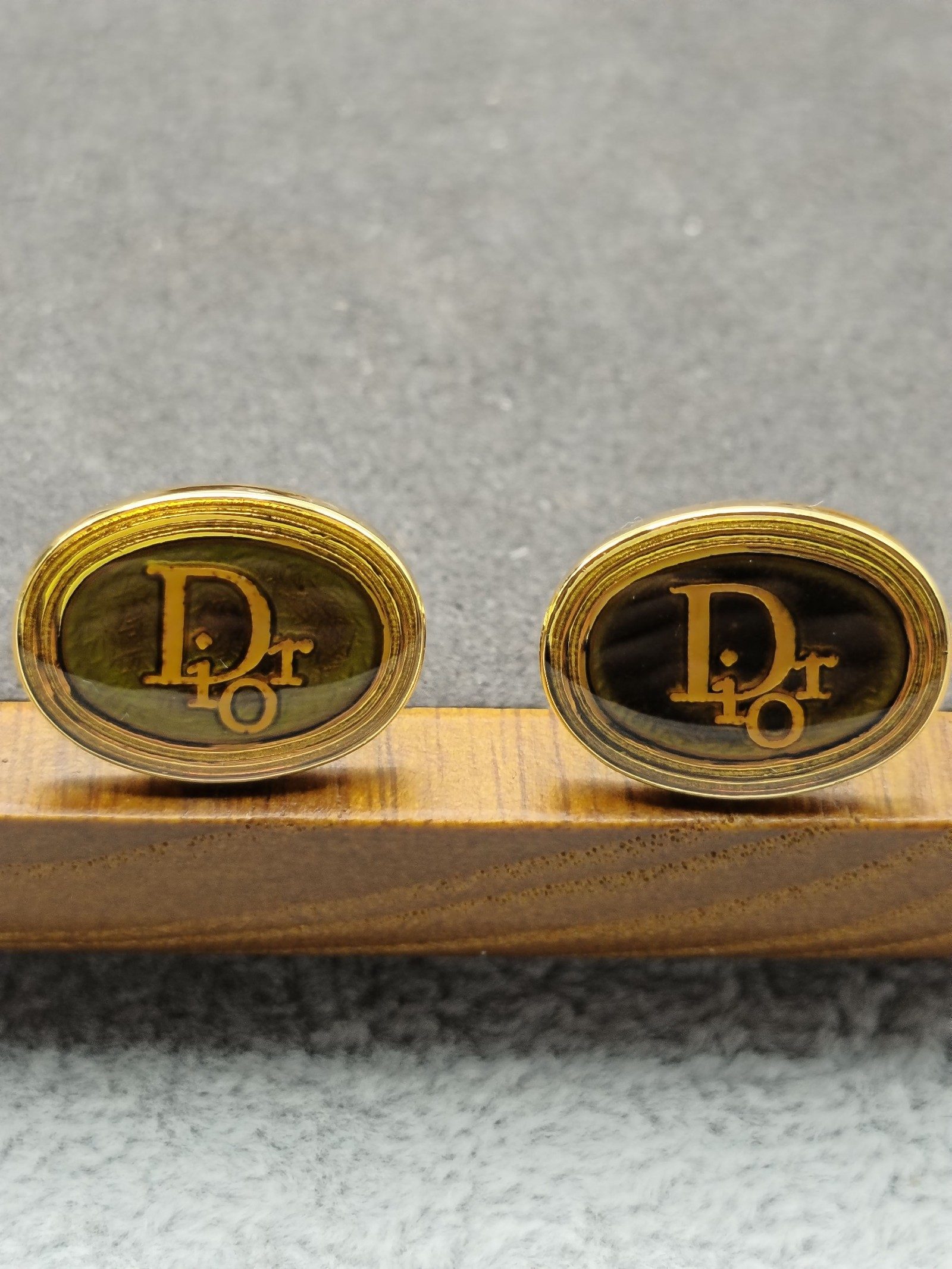 Christian Dior Gold & Black Logo Cufflinks & Tie Clip Set Men image 4