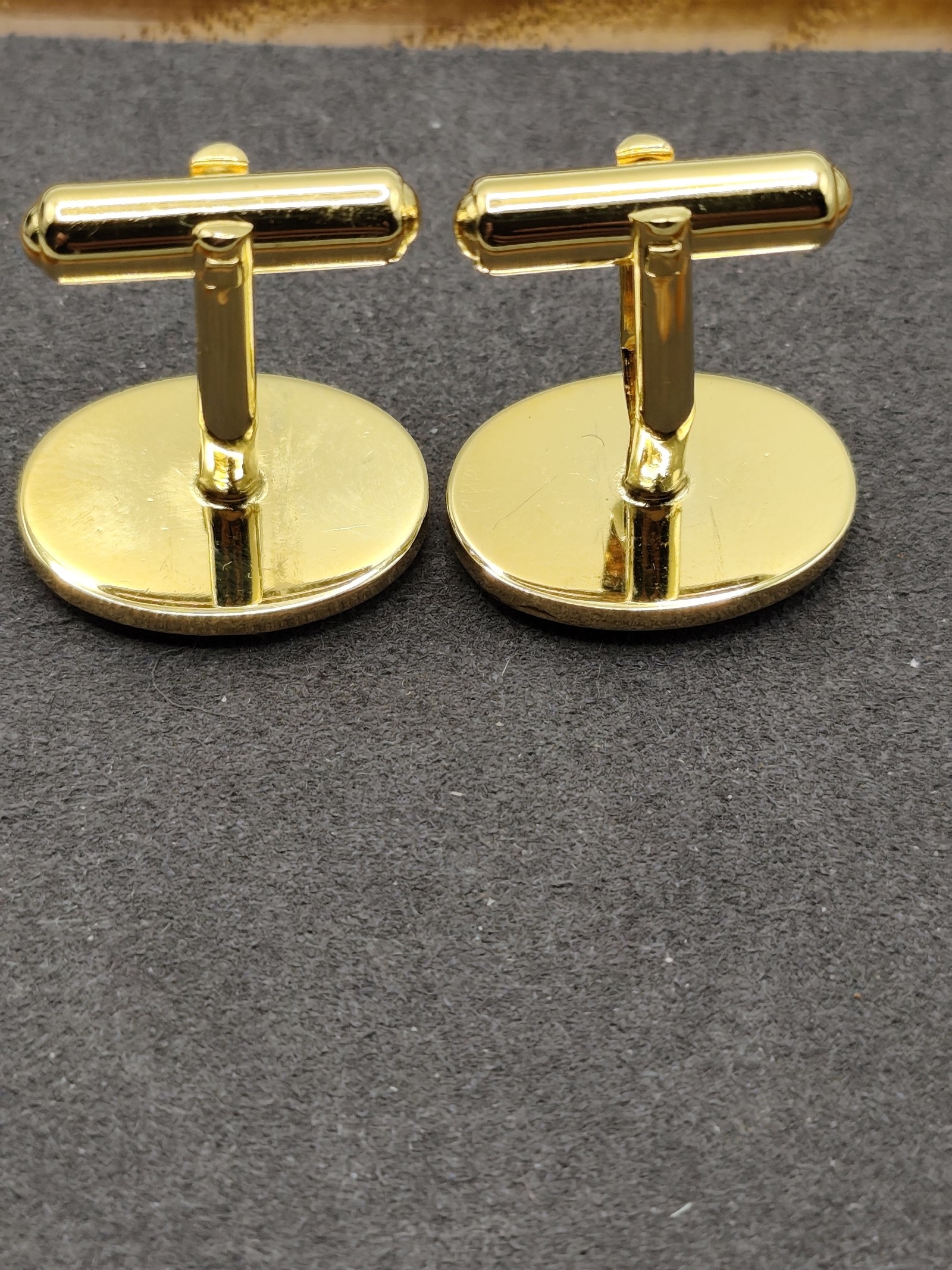 Christian Dior Gold & Black Logo Cufflinks & Tie Clip Set Men image 7