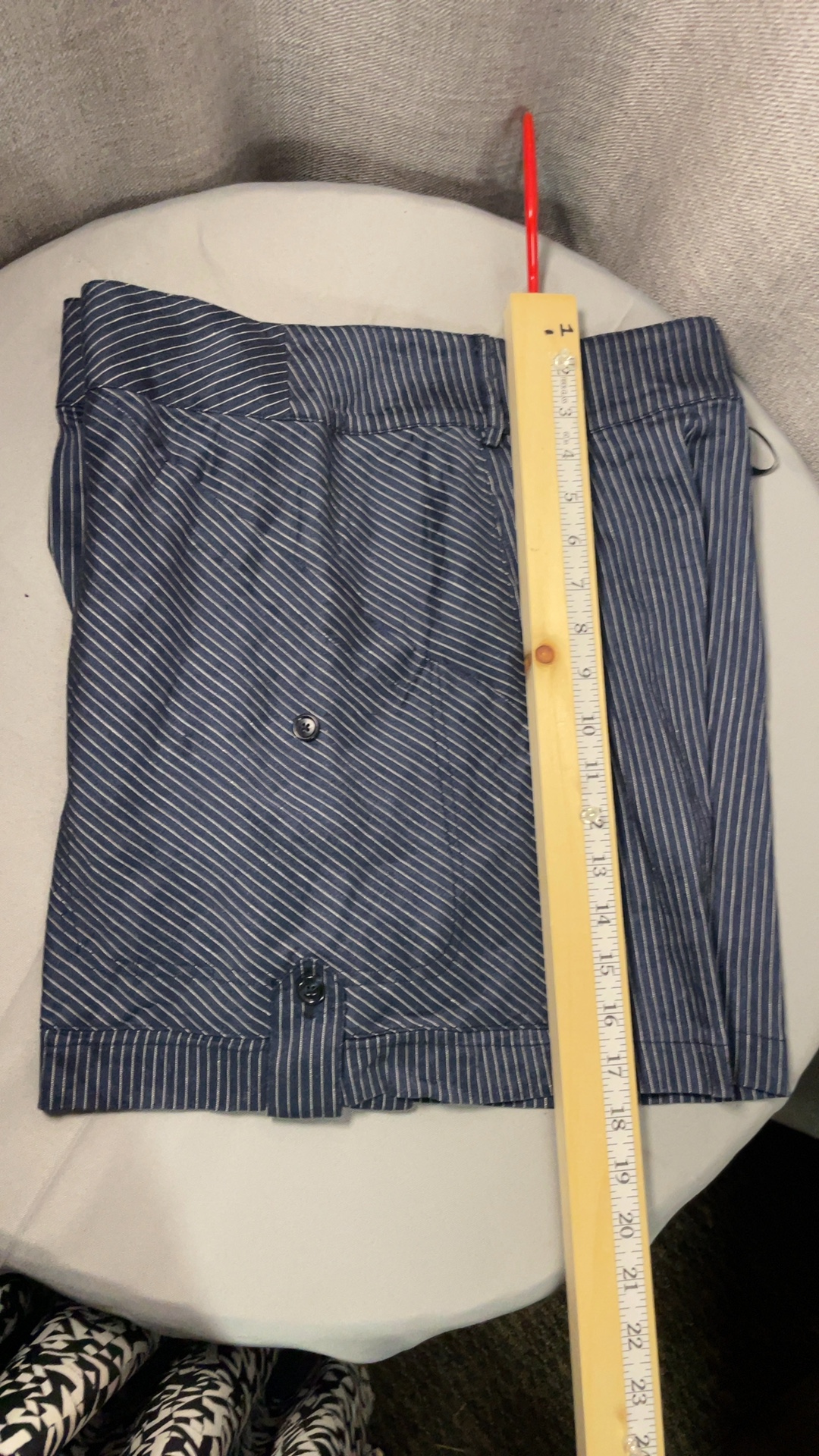 Snider Navy Pinstripe Shorts size 12 image 3