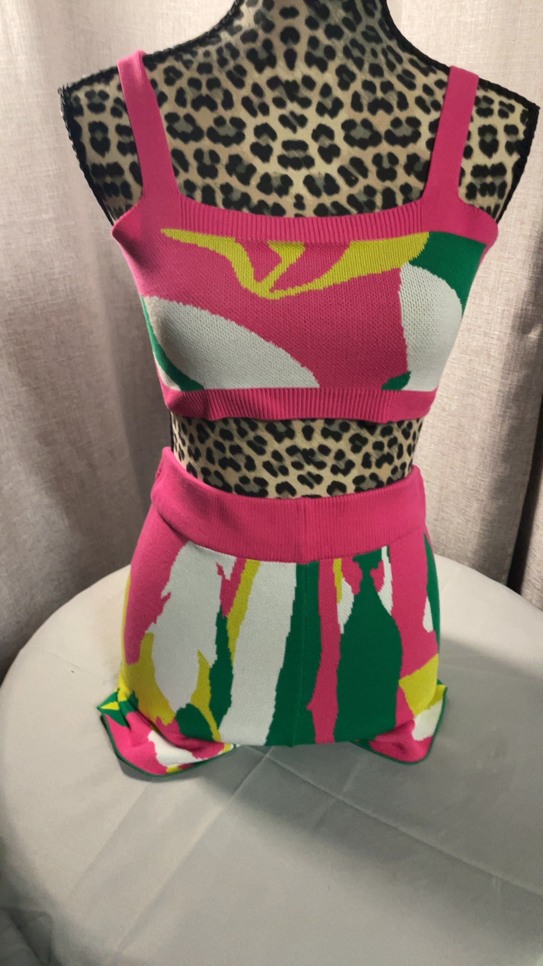 Unbranded Pink Green Yellow White Knit Crop Top & Shorts Set Small