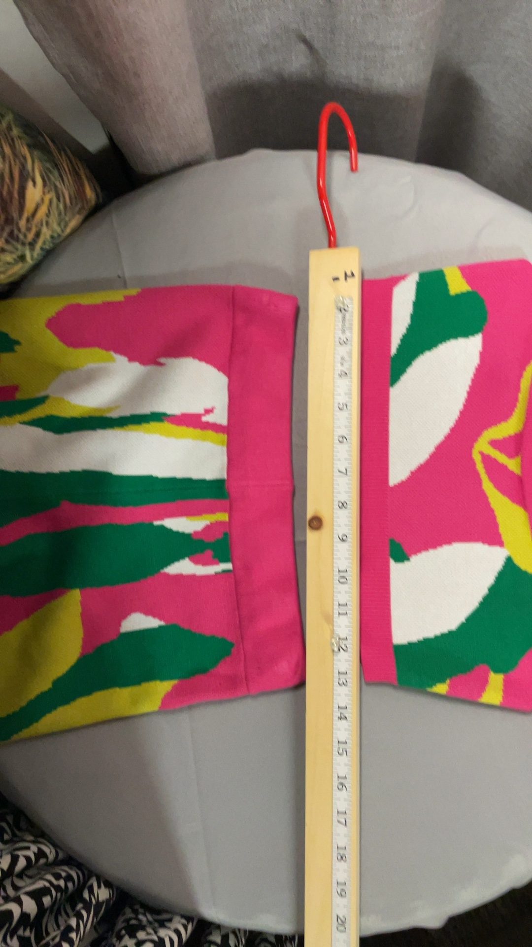 Unbranded Pink Green Yellow White Knit Crop Top & Shorts Set Small image 3