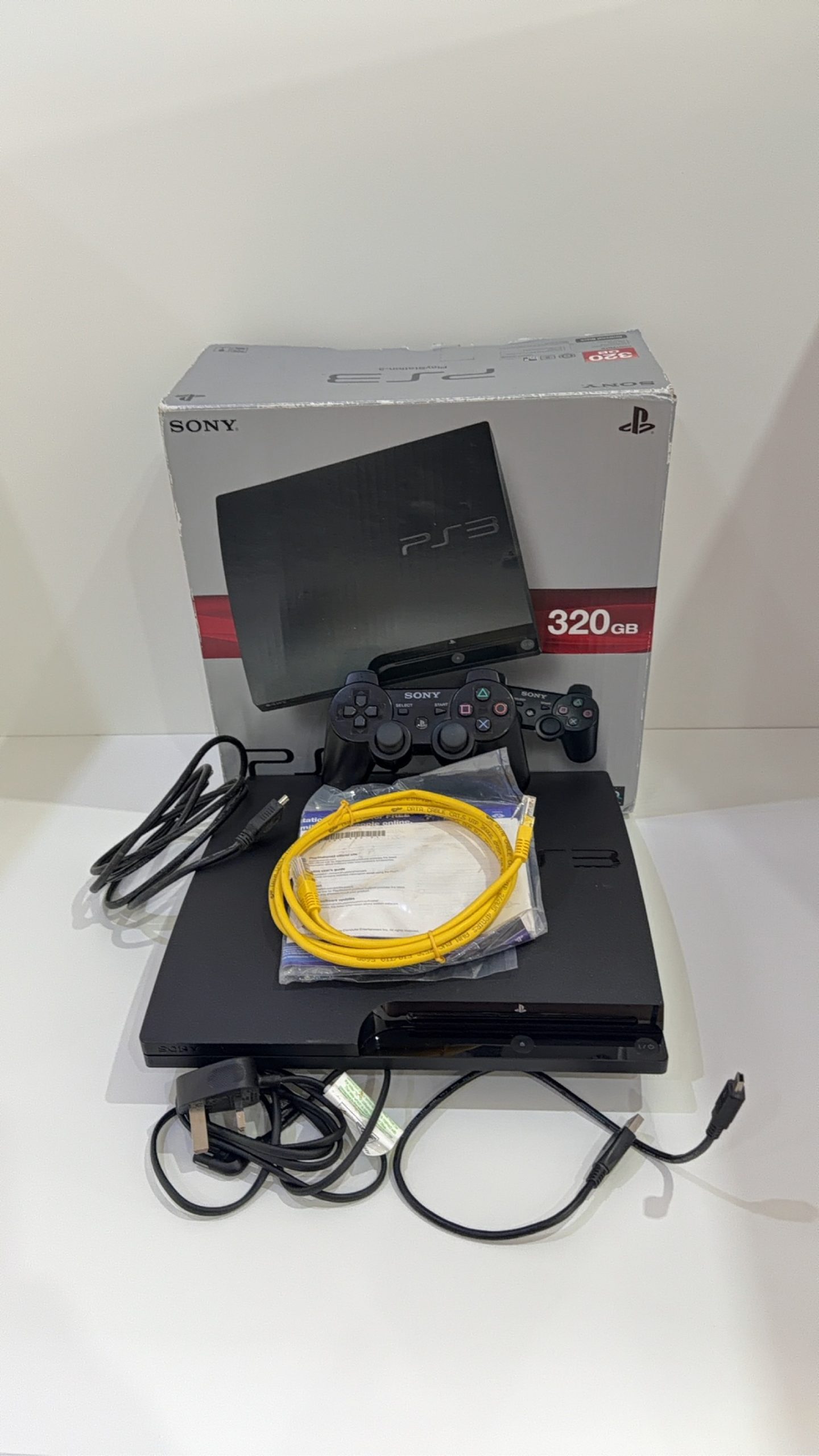 Sony PlayStation 3 PS3 320GB Boxed Console + Official Controller Cables Tested