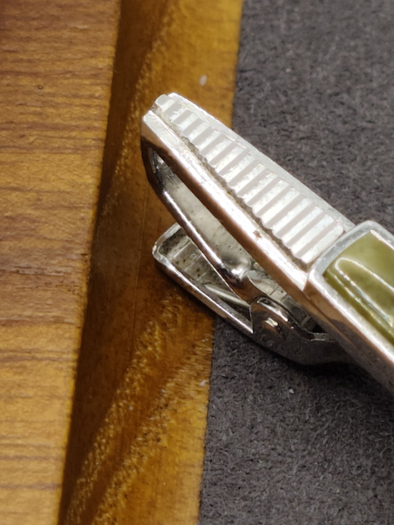 Vintage Silver tone & Green Stone Men's Tie Clip image 6