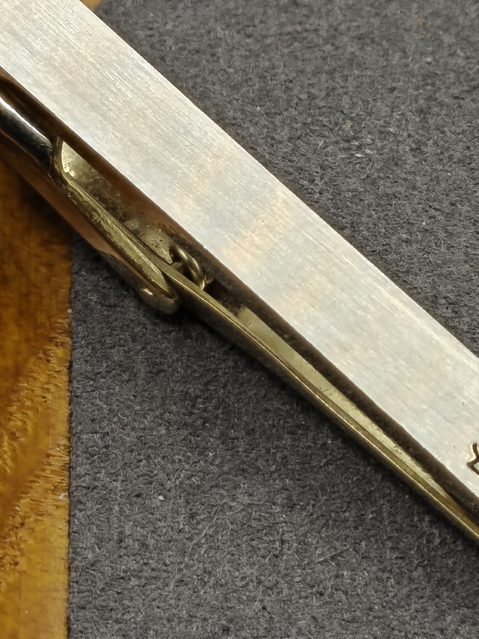 Yves Saint Laurent Gold-tone Tie Clip Men Other with Box image 6