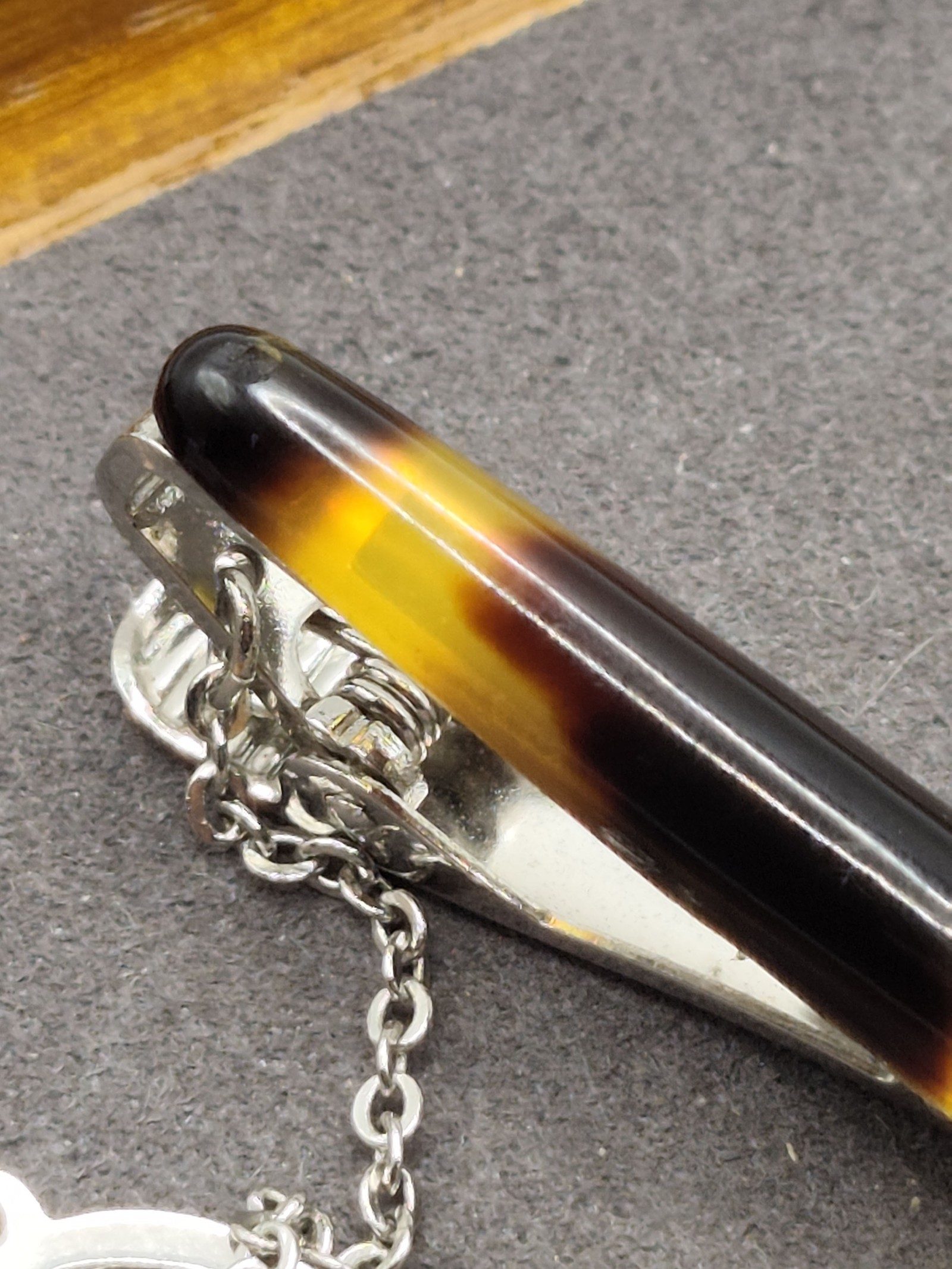 Tortoiseshell Pattern Metal Tie Clip with Chain image 6