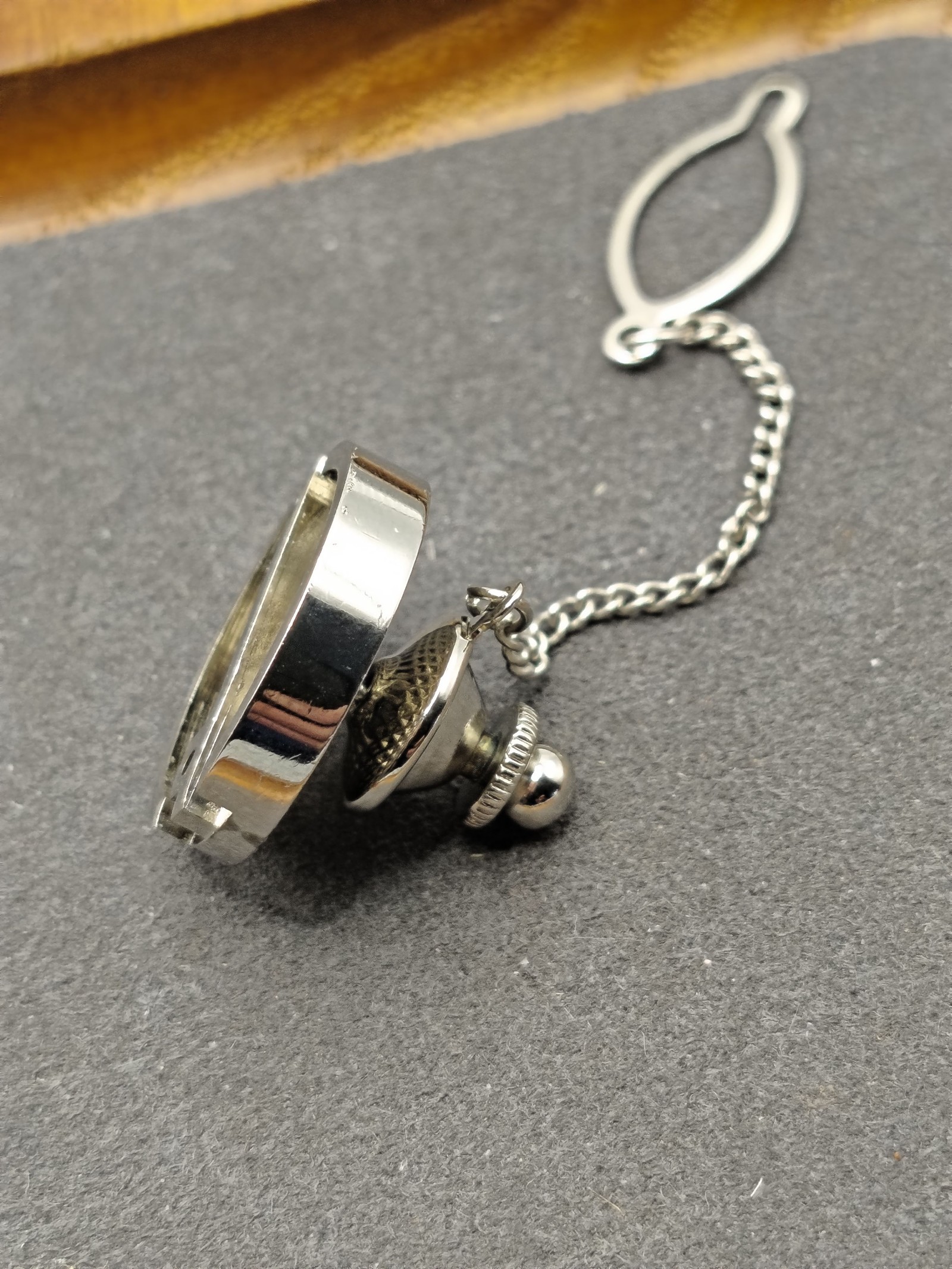 Dunhill Circular Tie Tack with Chain & Gift Box Other Size image 7