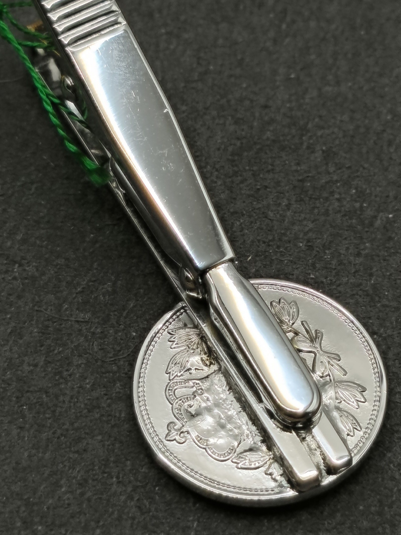 Buckingham Black & Gold Men's Tie Clip with HRH Prince & Lady Diana Emblem image 8