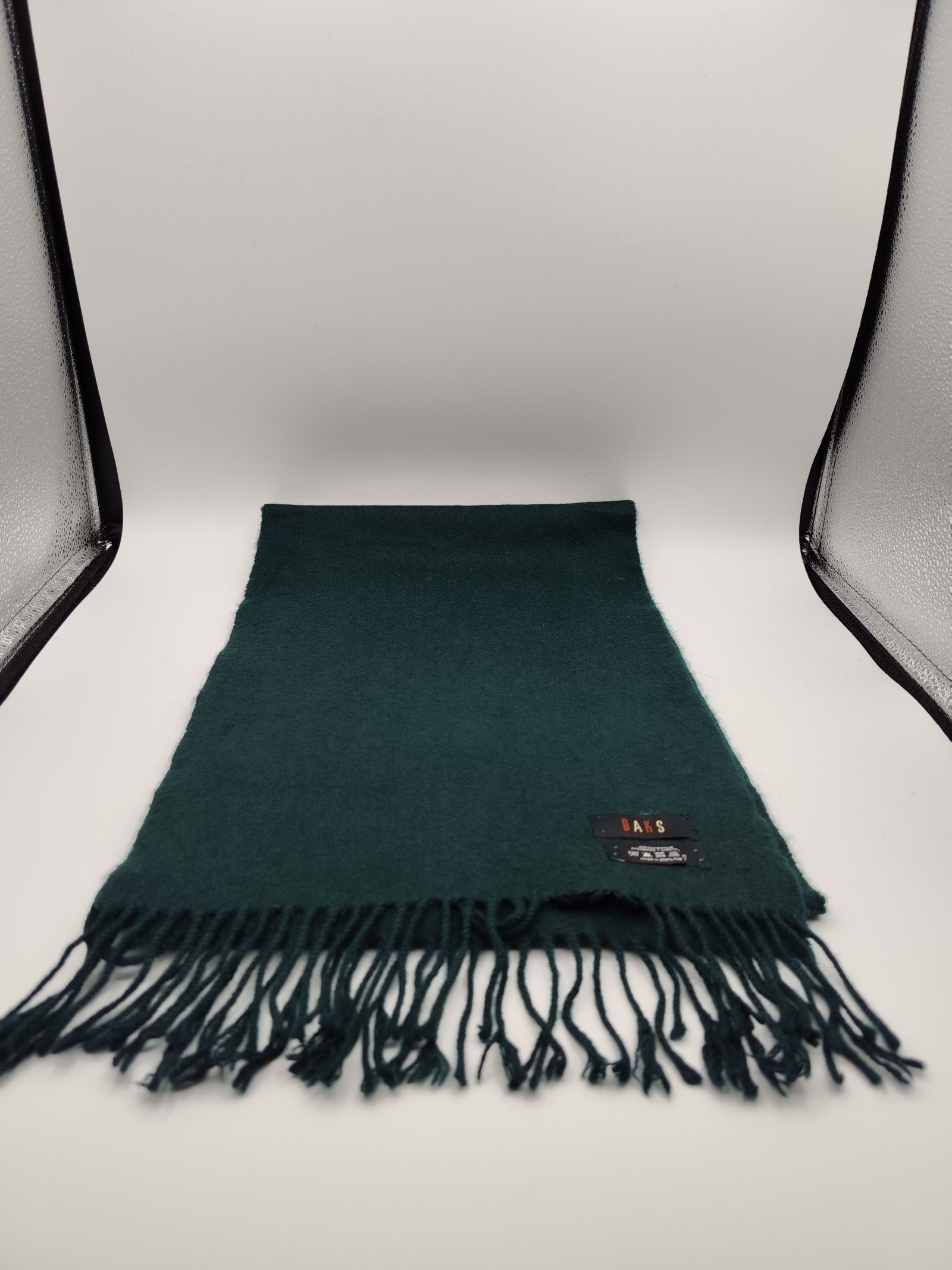 DAKS Dark Green 100% Cashmere Scarf Made in Scotland Unisex