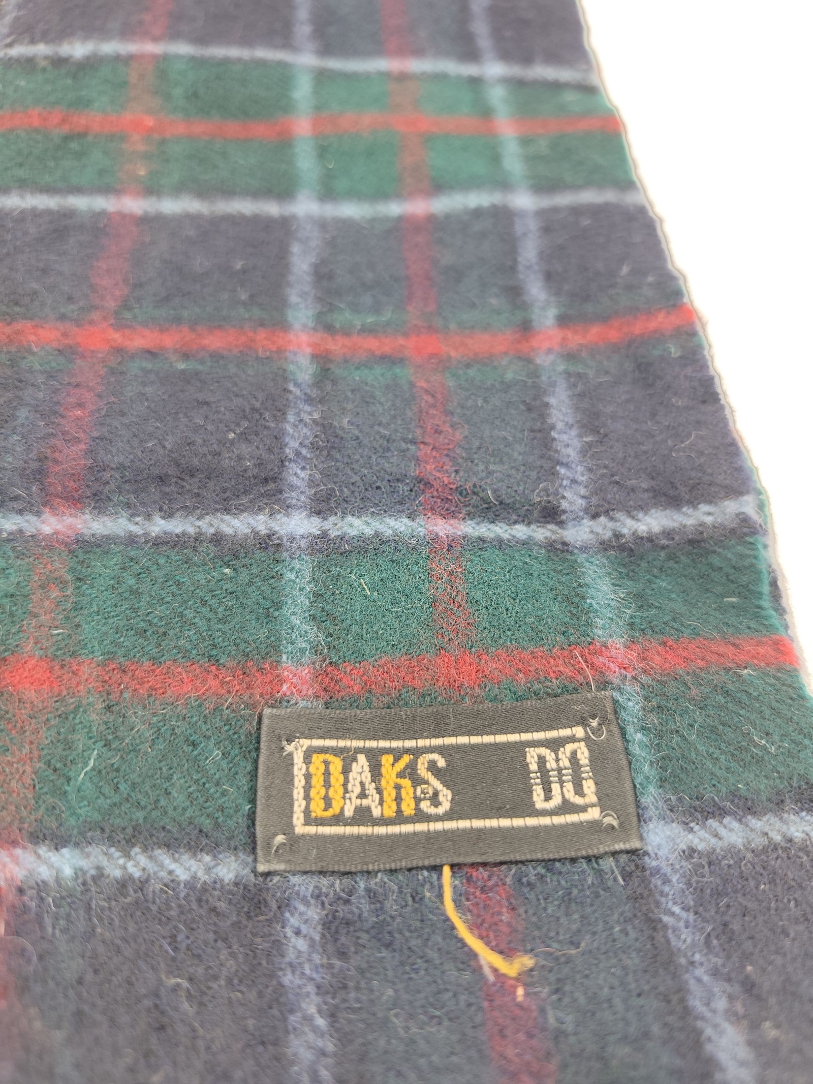 DAKS Navy & Green Tartan Wool Scarf One Size image 2