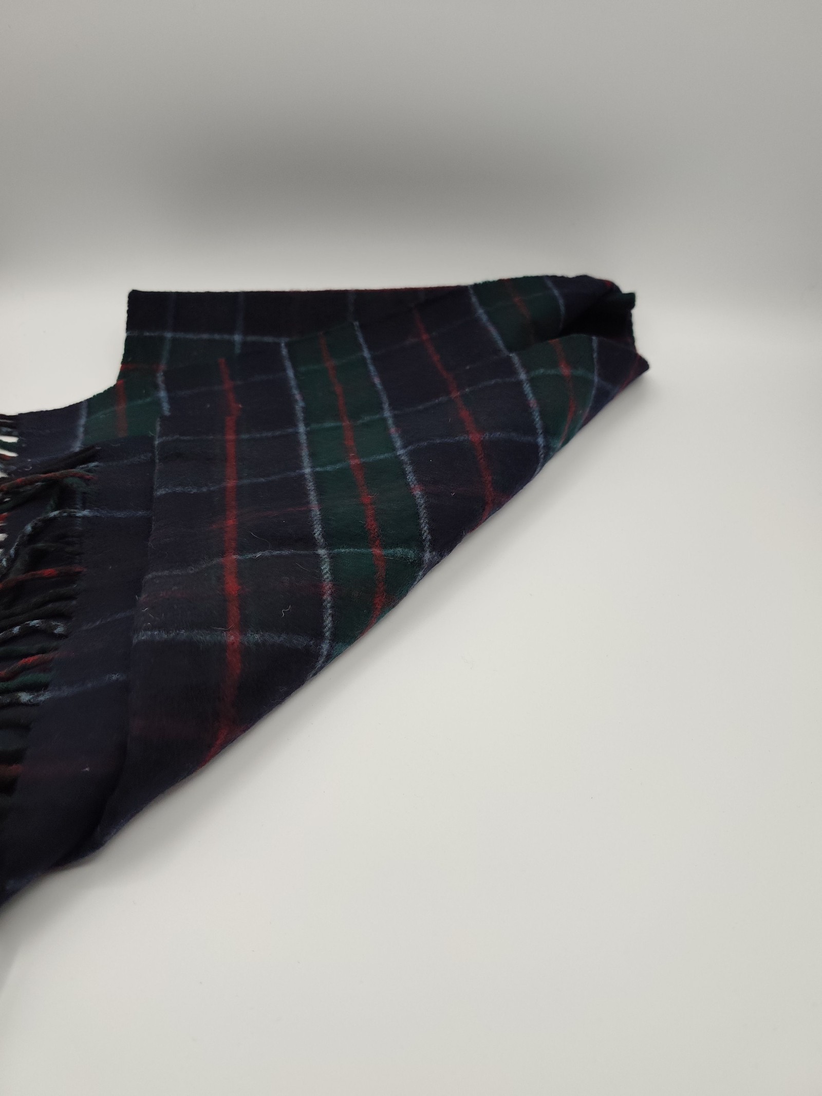 DAKS Navy & Green Tartan Wool Scarf One Size image 5