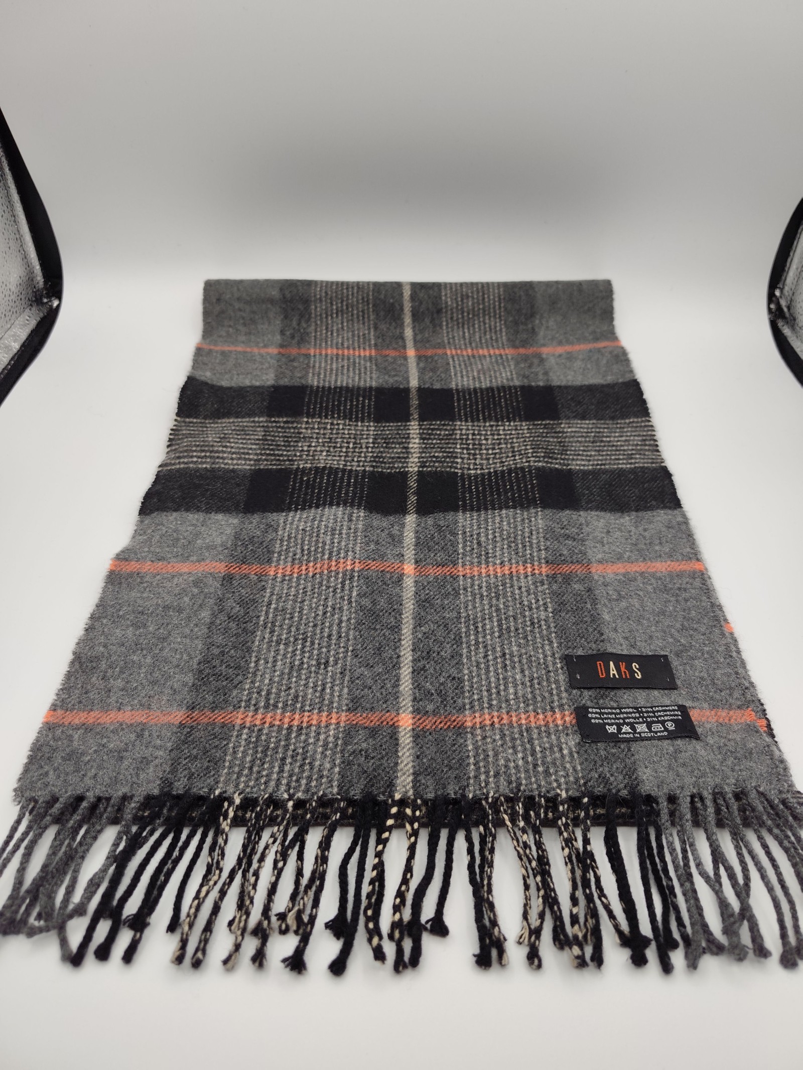 DAKS Grey & Black Check Merino Wool & Cashmere Unisex Scarf Other