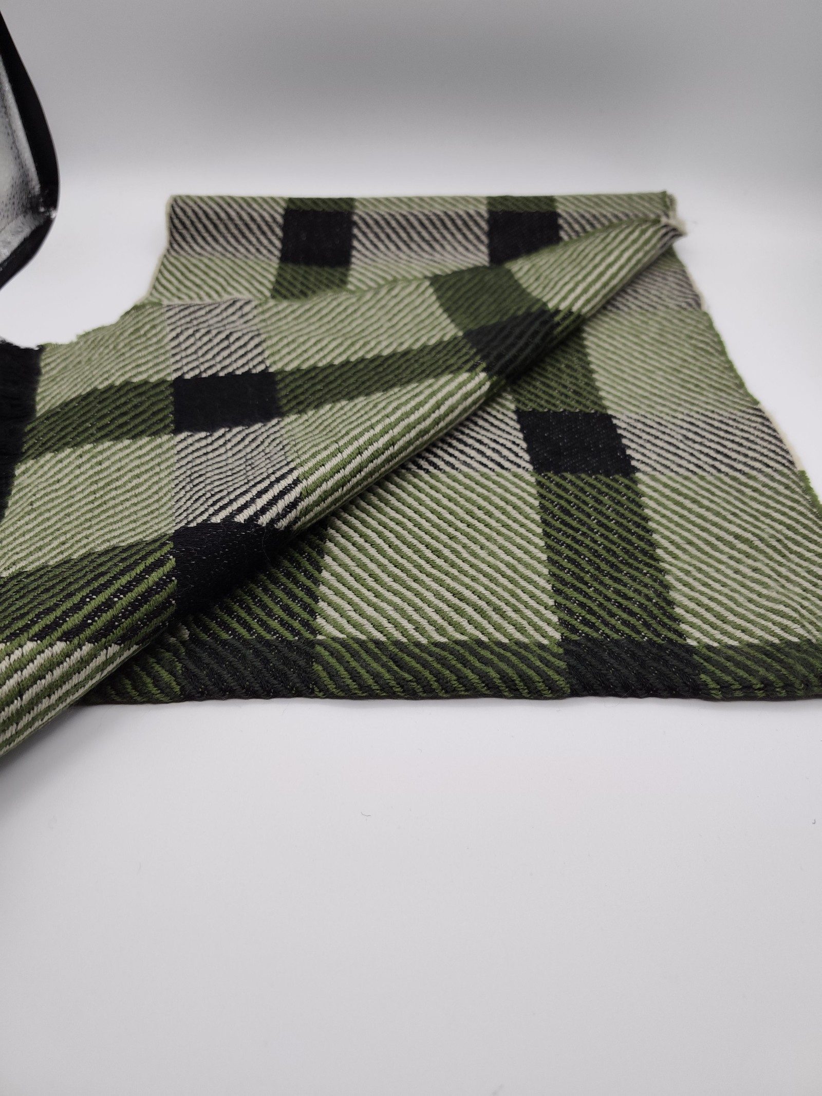 DAKS Green & Black Checked Wool Scarf Unisex image 5
