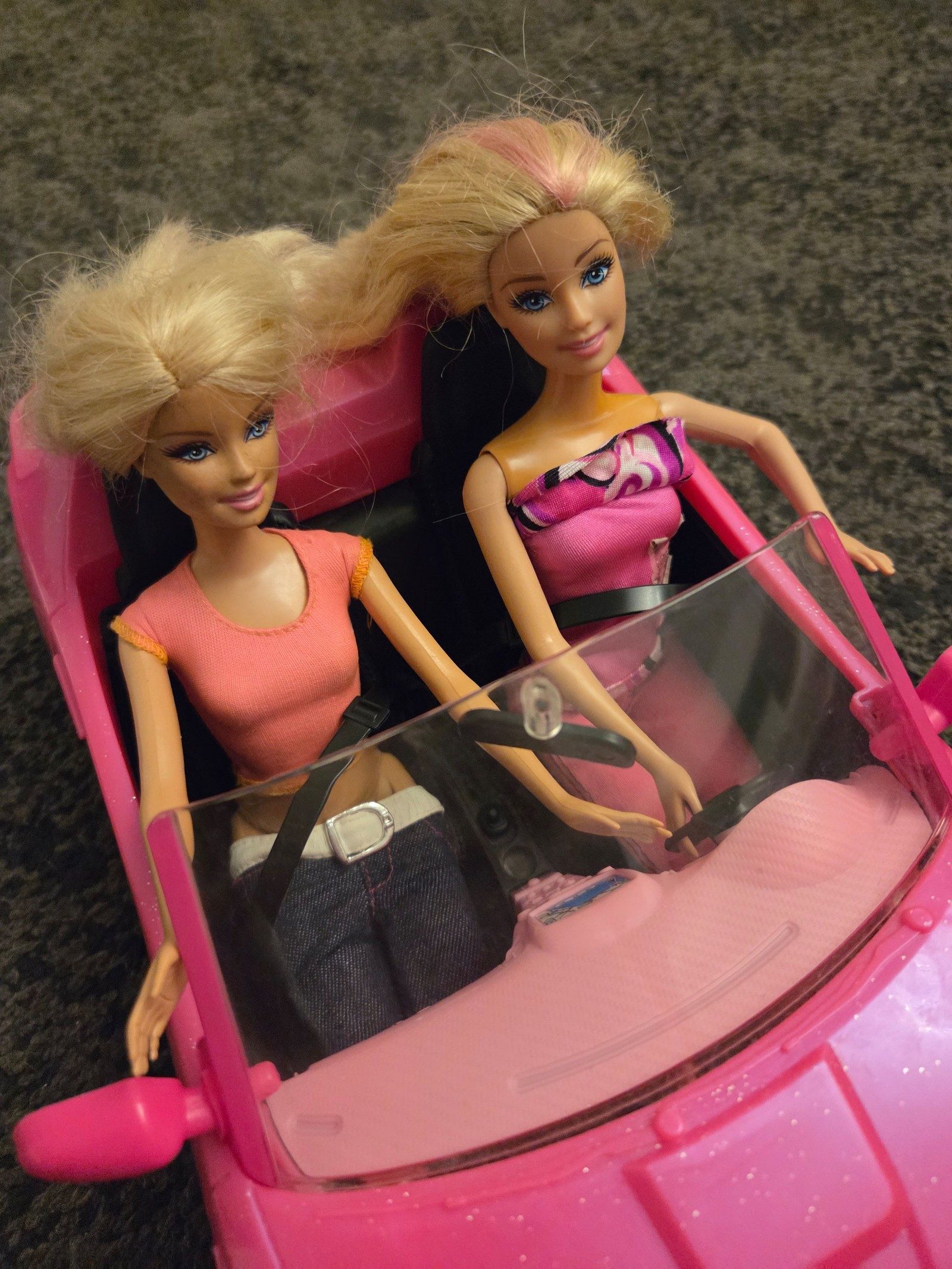 Barbie Pink Convertible Car with 2 Blonde Dolls Kids One Size image 2
