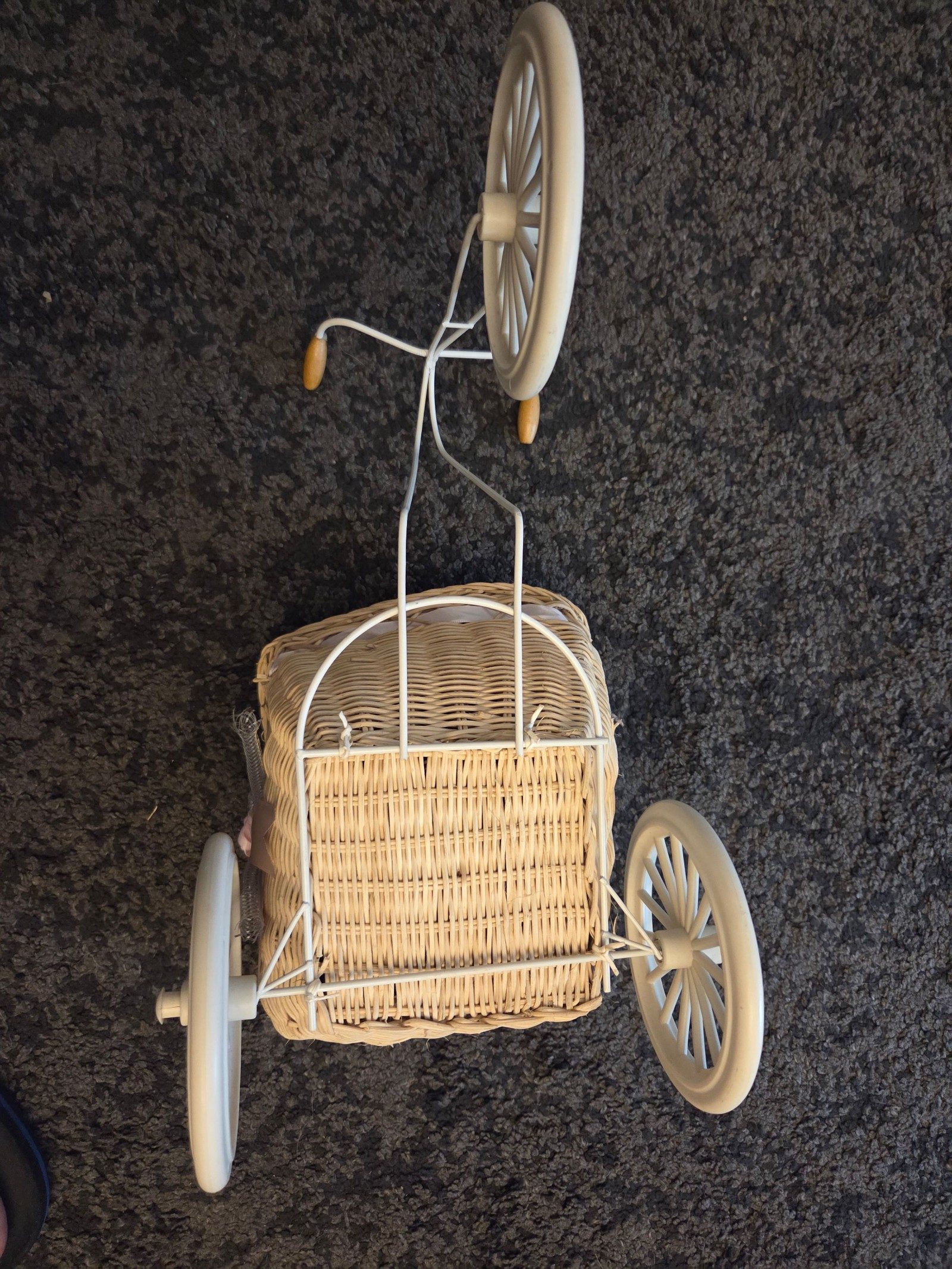 White & Beige Decorative Wicker Tricycle Basket One Size image 3