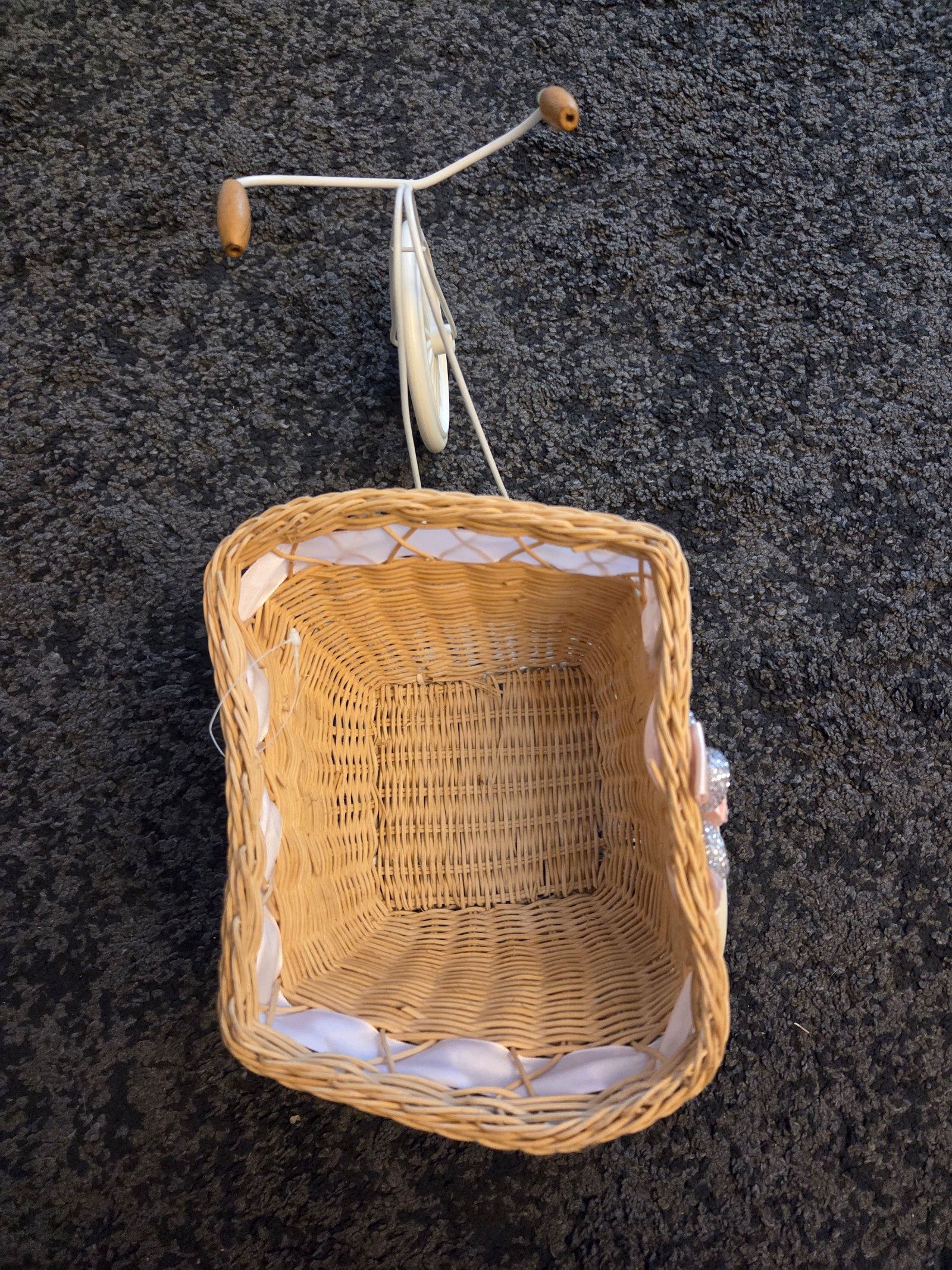 White & Beige Decorative Wicker Tricycle Basket One Size image 4