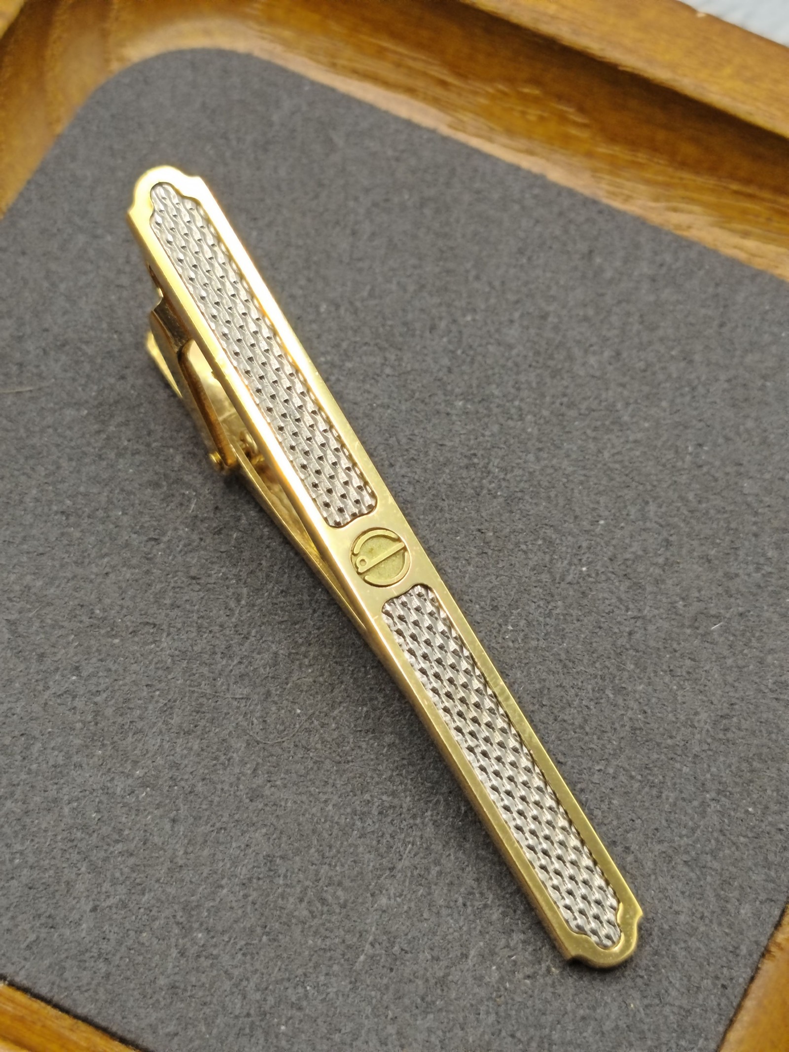 Dunhill Gold & Silver Tone Textured Tie Clip Men image 4
