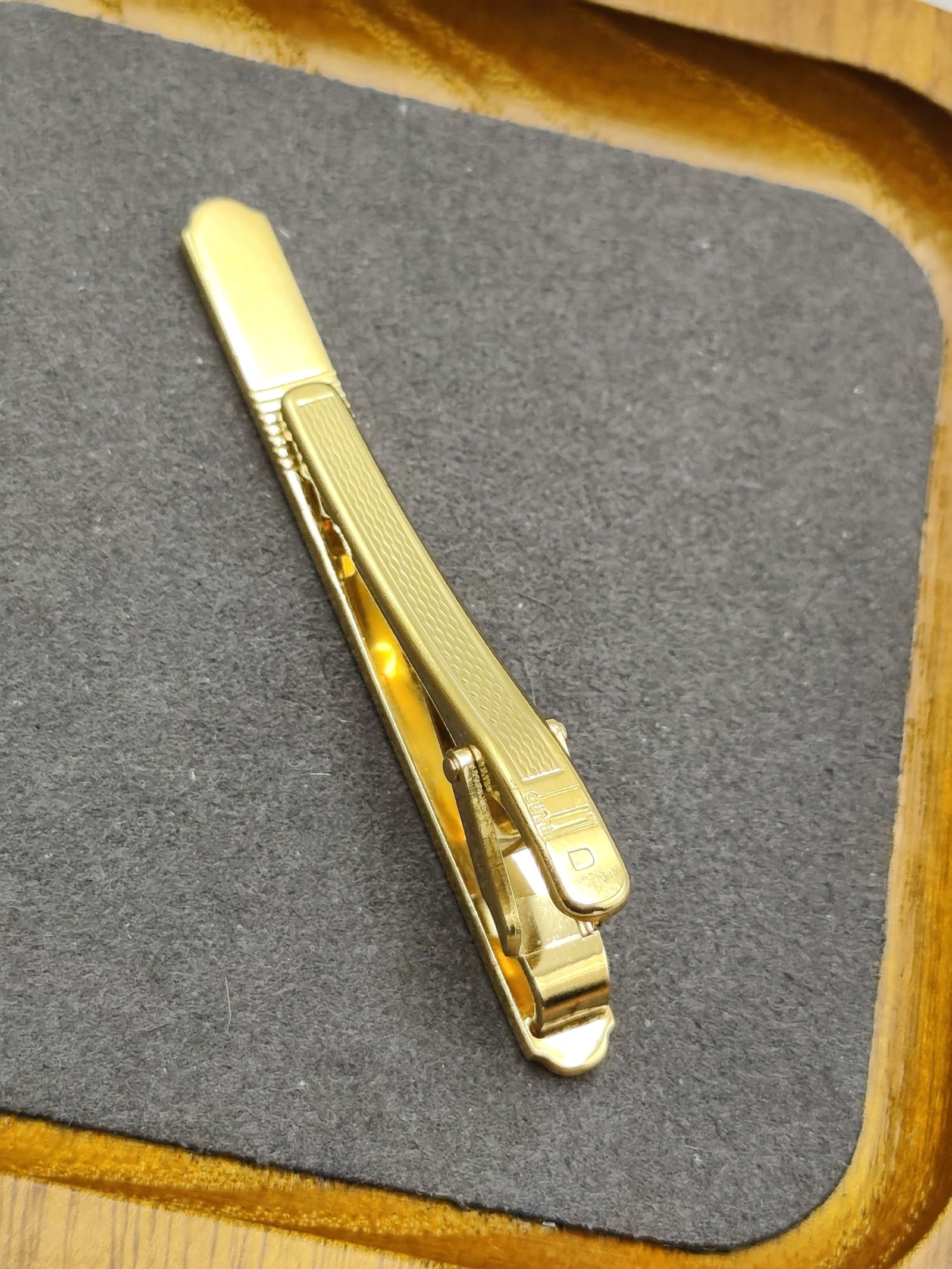 Dunhill Gold & Silver Tone Textured Tie Clip Men image 10