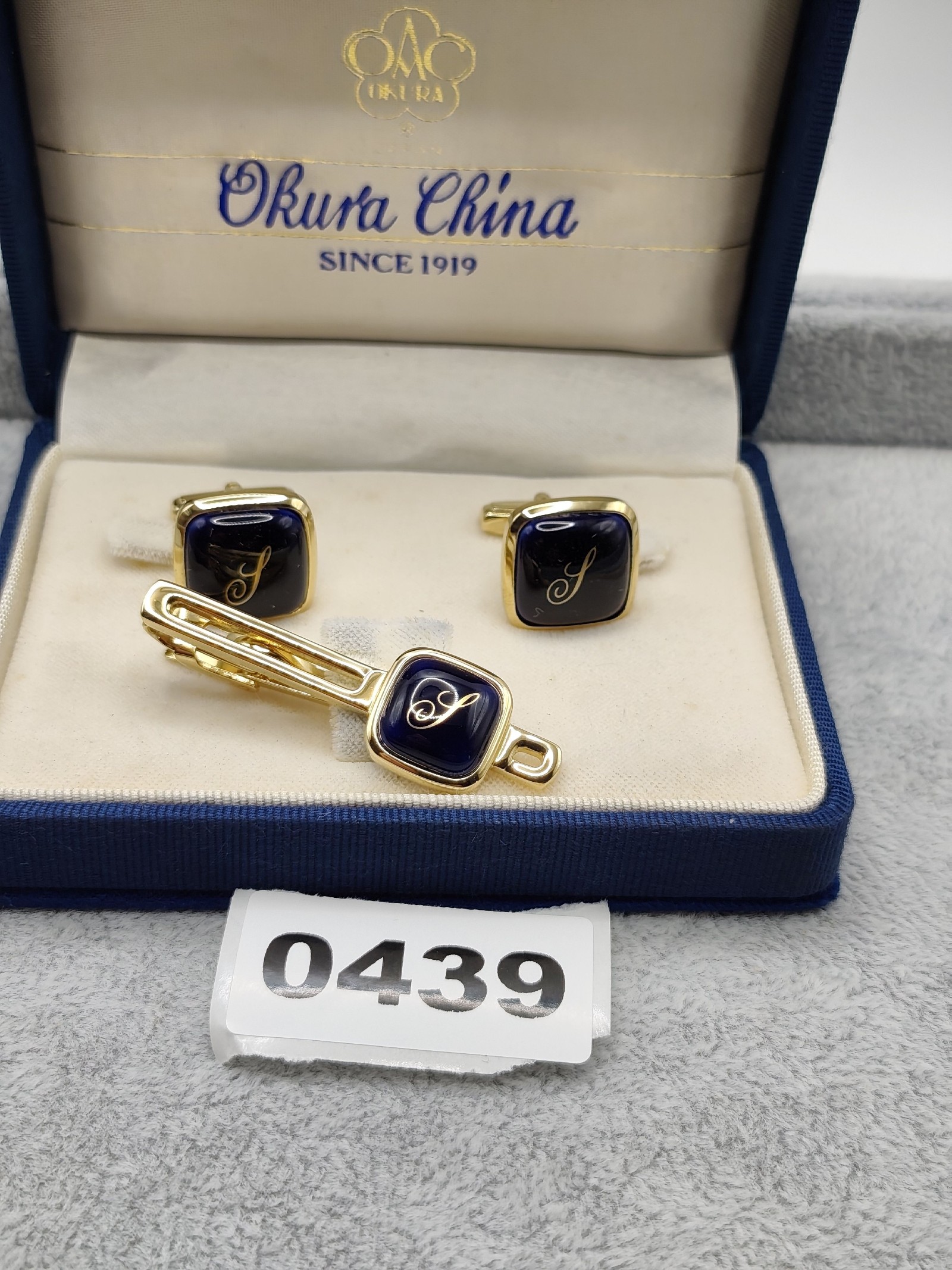 Okura China Gold & Navy Blue Men's Cufflinks & Tie Clip Set Other
