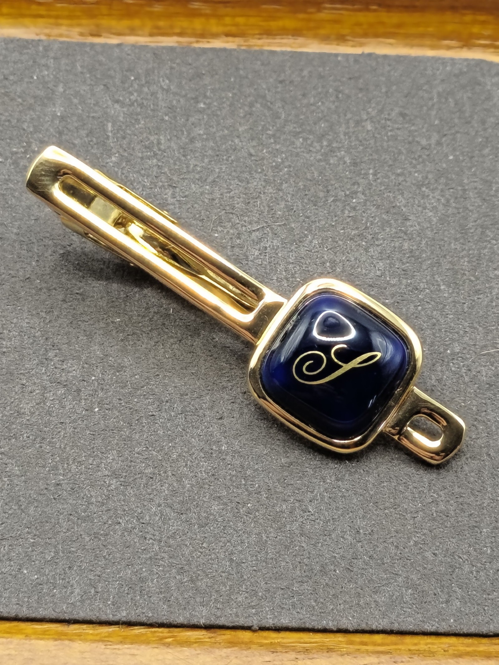 Okura China Gold & Navy Blue Men's Cufflinks & Tie Clip Set Other image 8