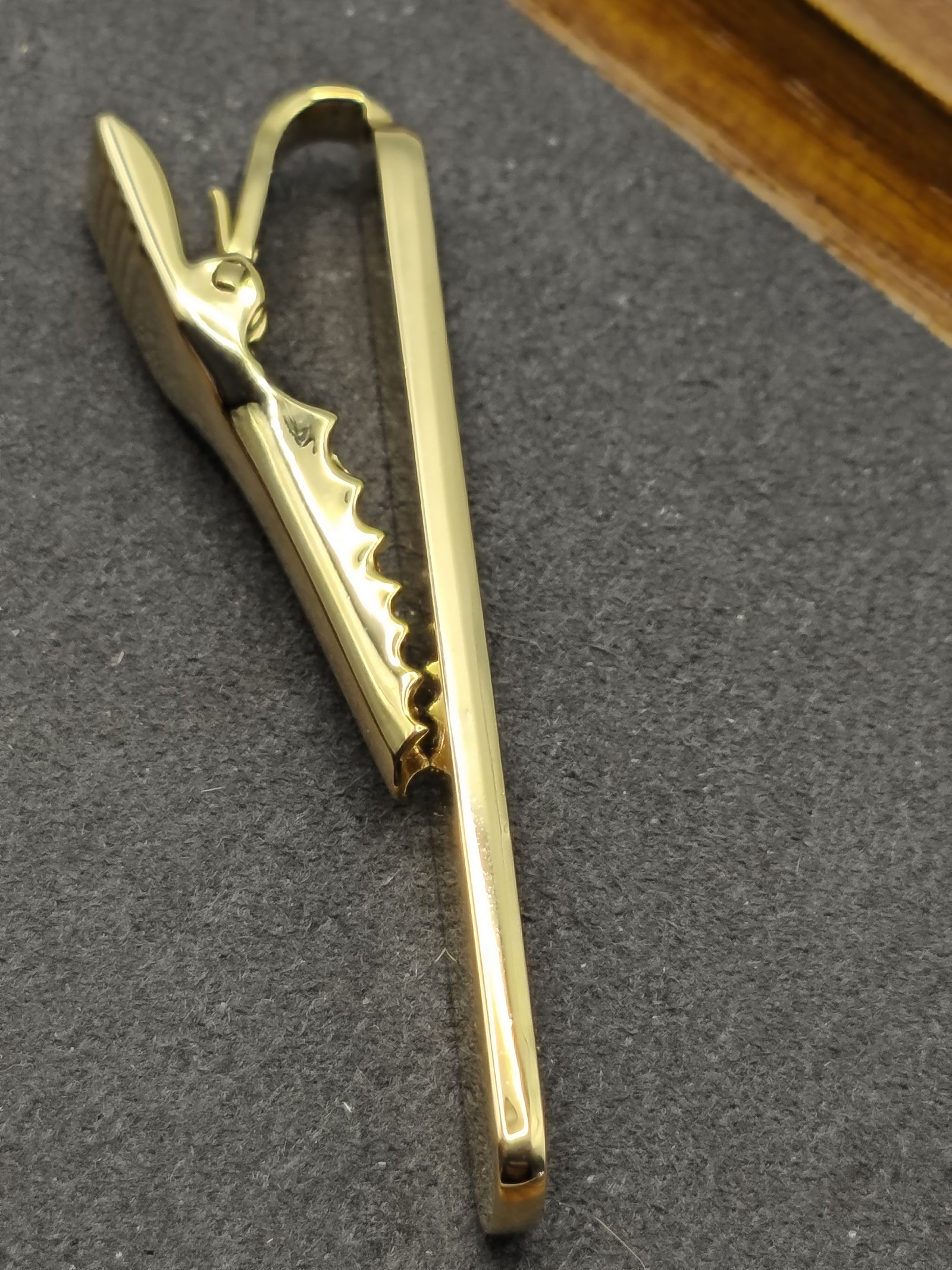 Givenchy Black & Green Enamel Tie Clip Men with Velvet Case image 9