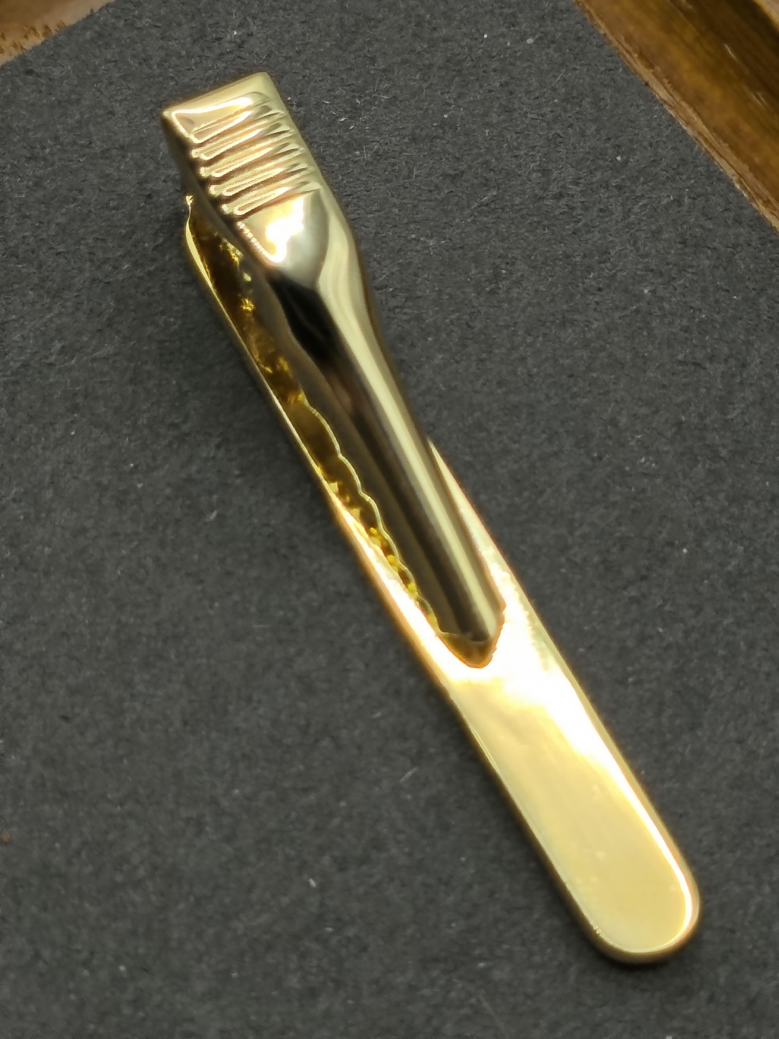 Givenchy Black & Green Enamel Tie Clip Men with Velvet Case image 10