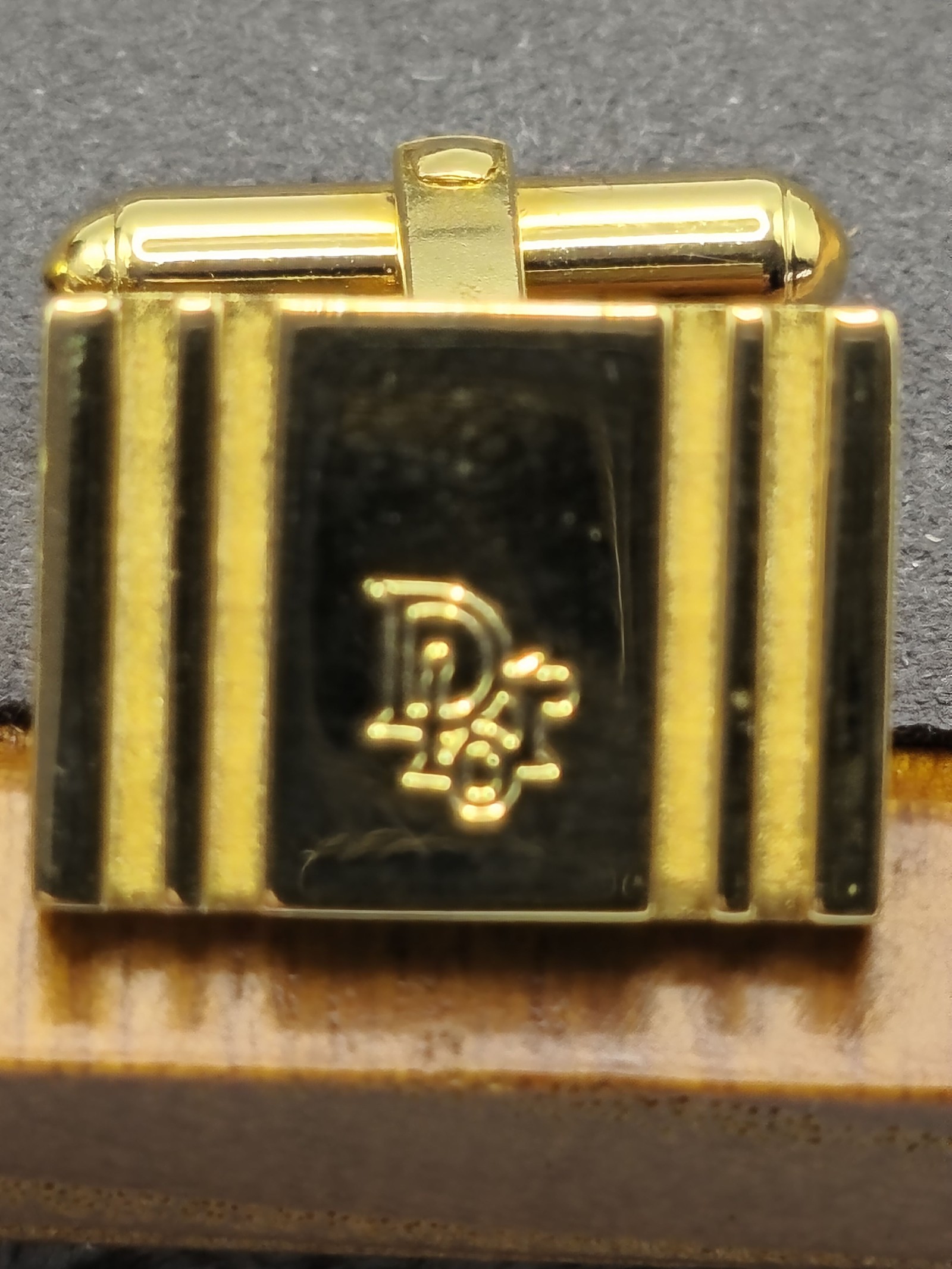 Christian Dior Gold Plated Logo Cufflinks with Presentation Box Other image 5