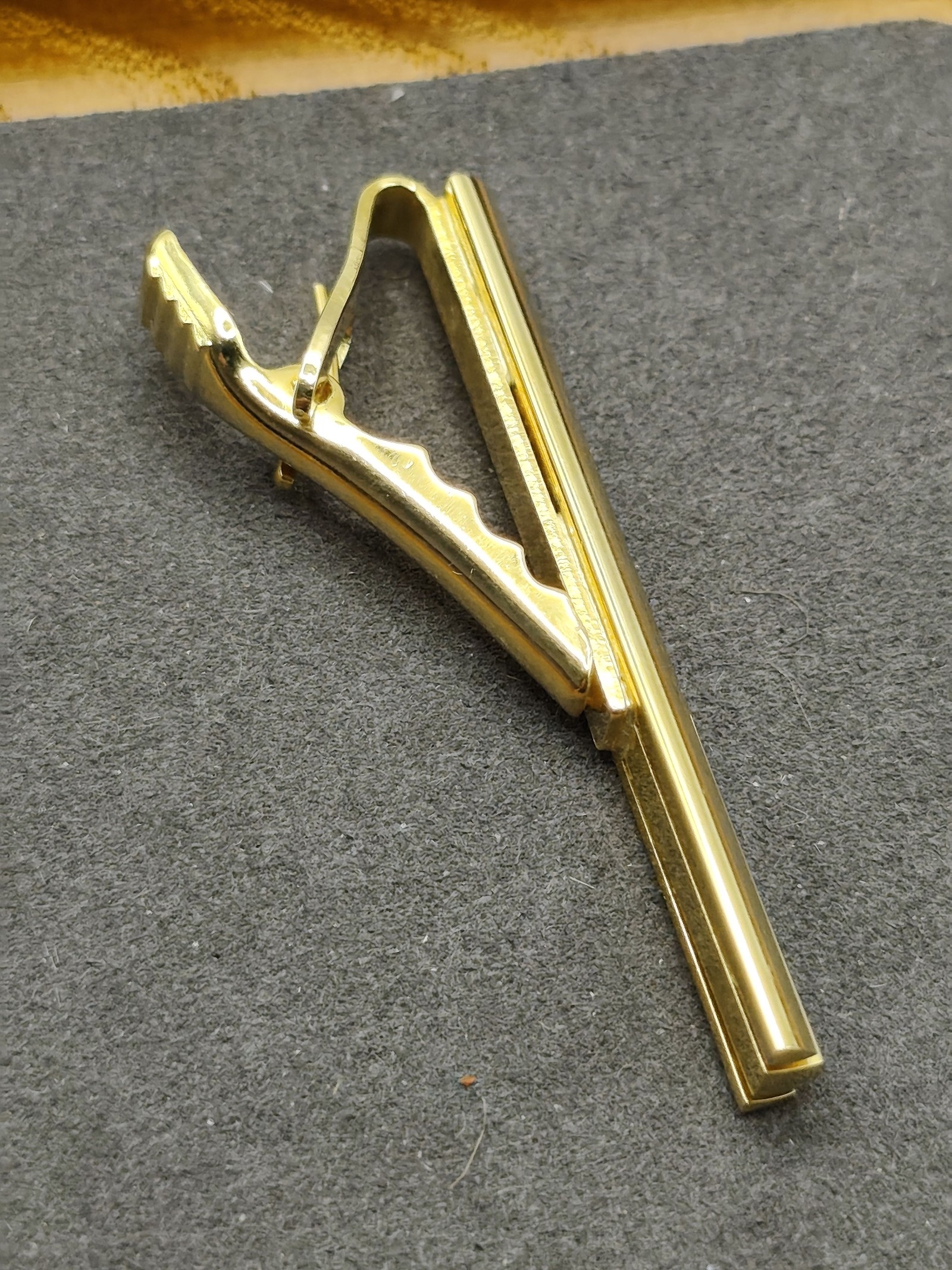 Givenchy Men Gold & Silver Tone Tie Clip with Box Other image 8