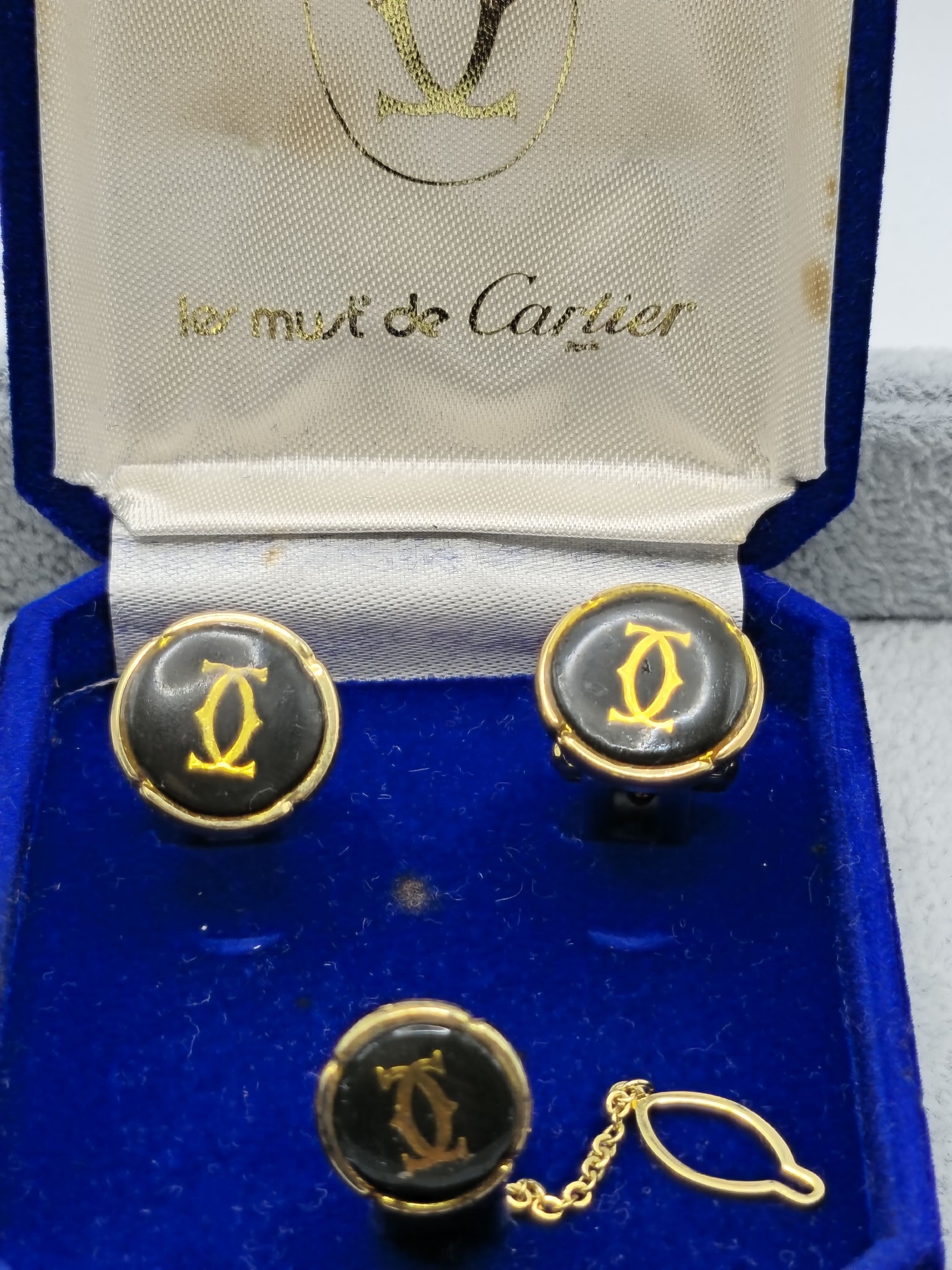 Cartier Gold & Black Les Must de Cartier Men’s Cufflinks & Stud Set image 2