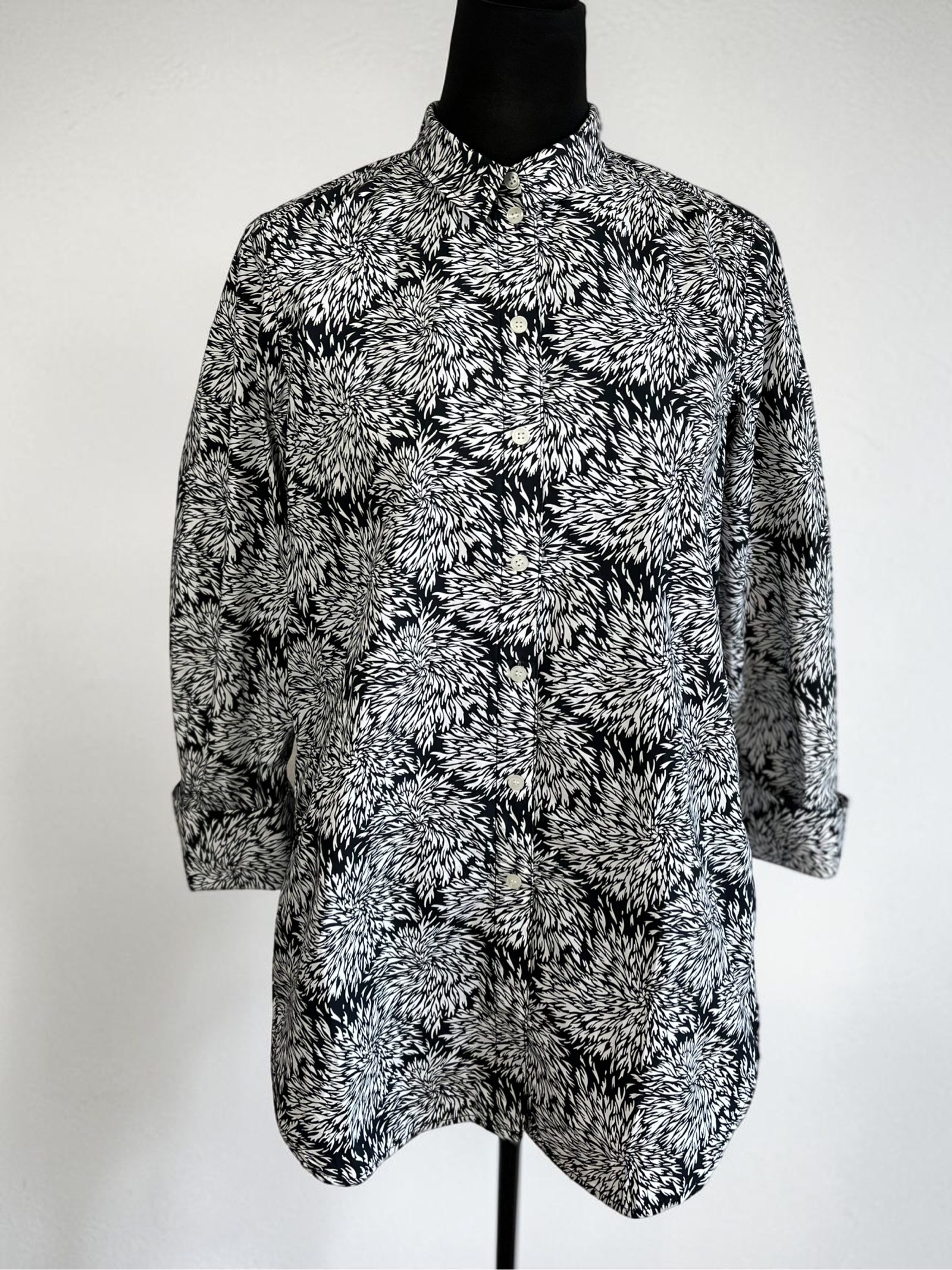 By Malene Birger Oversized shirt cotton popeline modern art print Avantgarde image 2