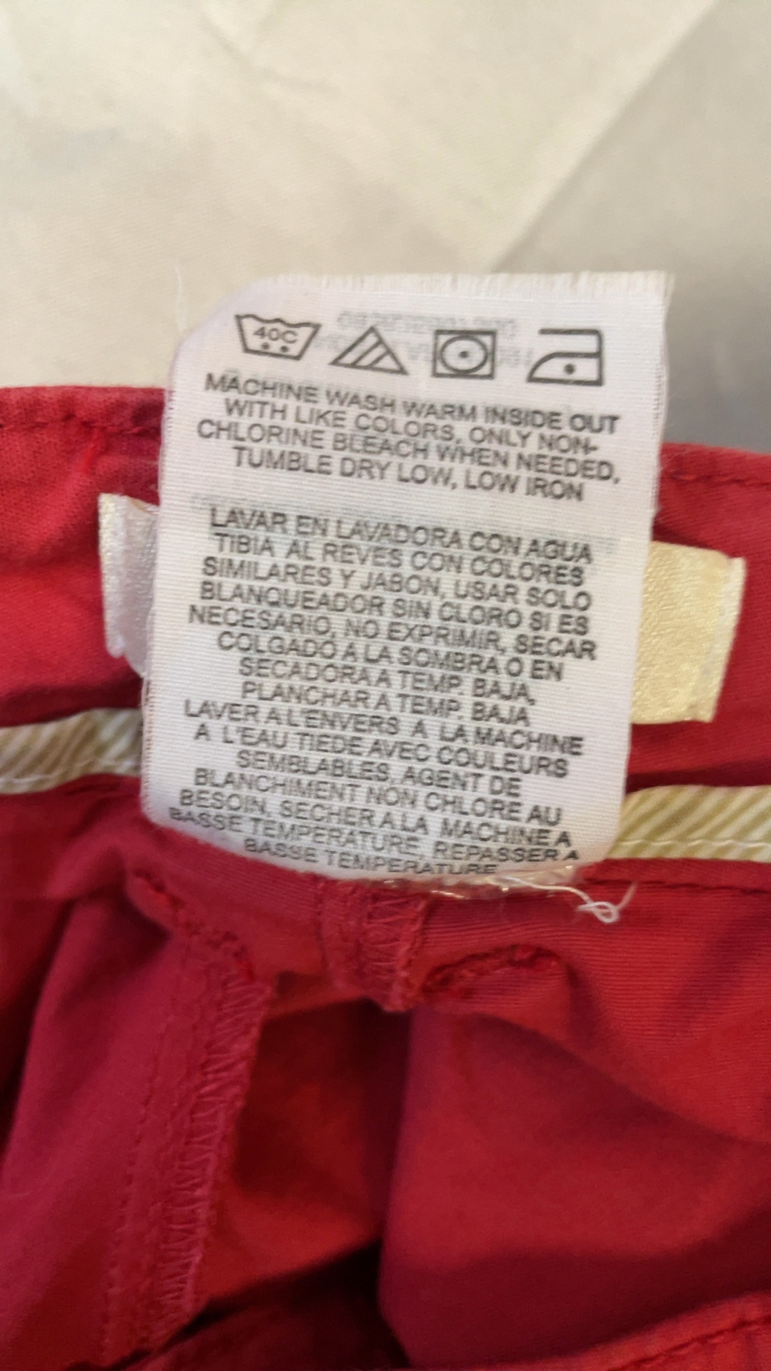 Lee Women's Red One-Town Fit Cotton Spandex Shorts Medium 8 image 4