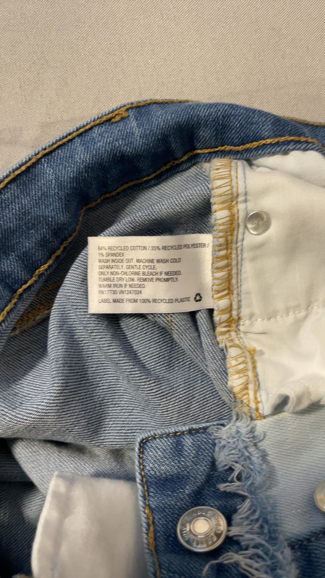 Wild Fable Multi Blue Patchwork Denim Jeans size 0 image 7