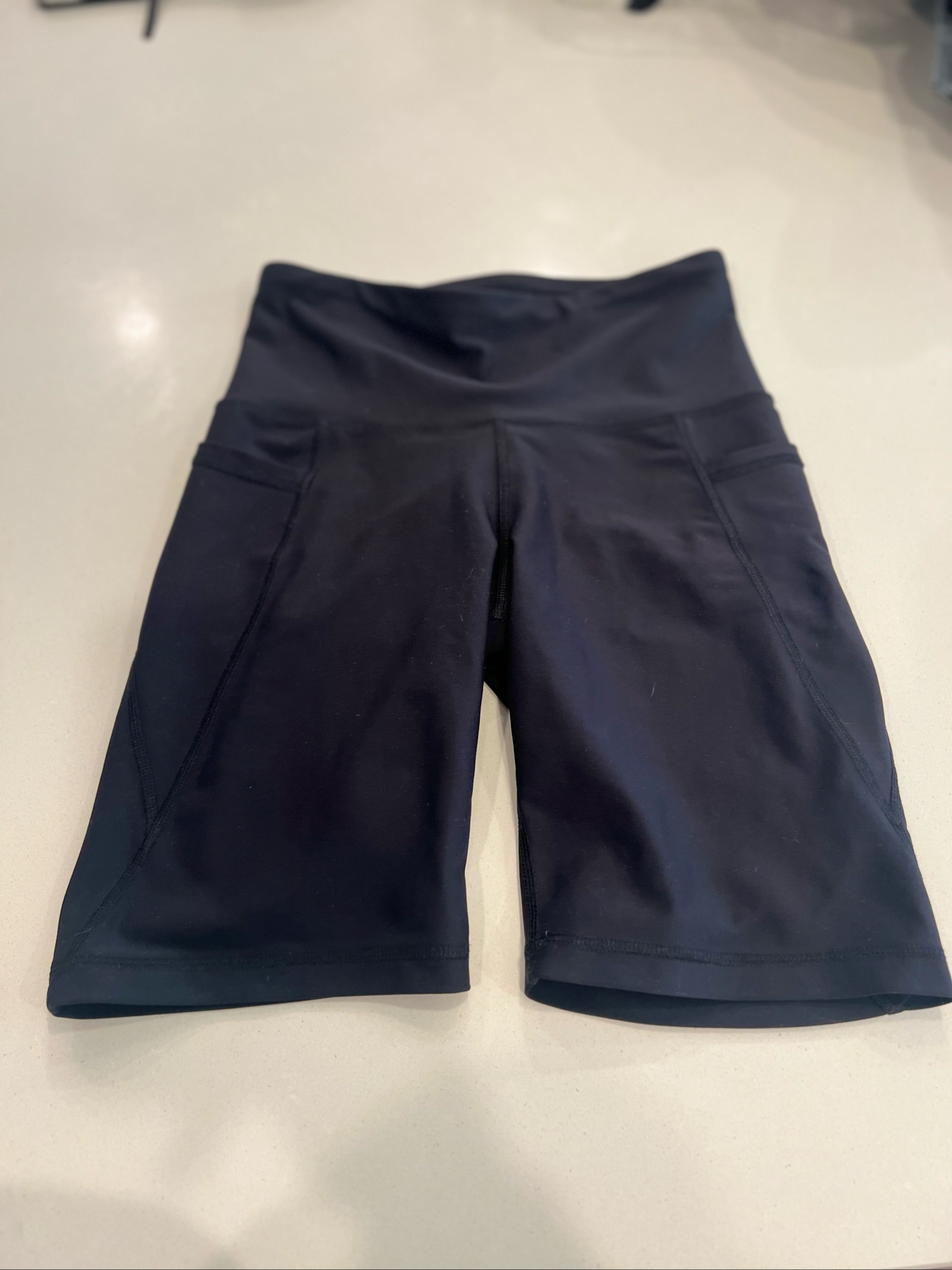 Old Navy Women's Black Powersoft Active Bike Shorts Small