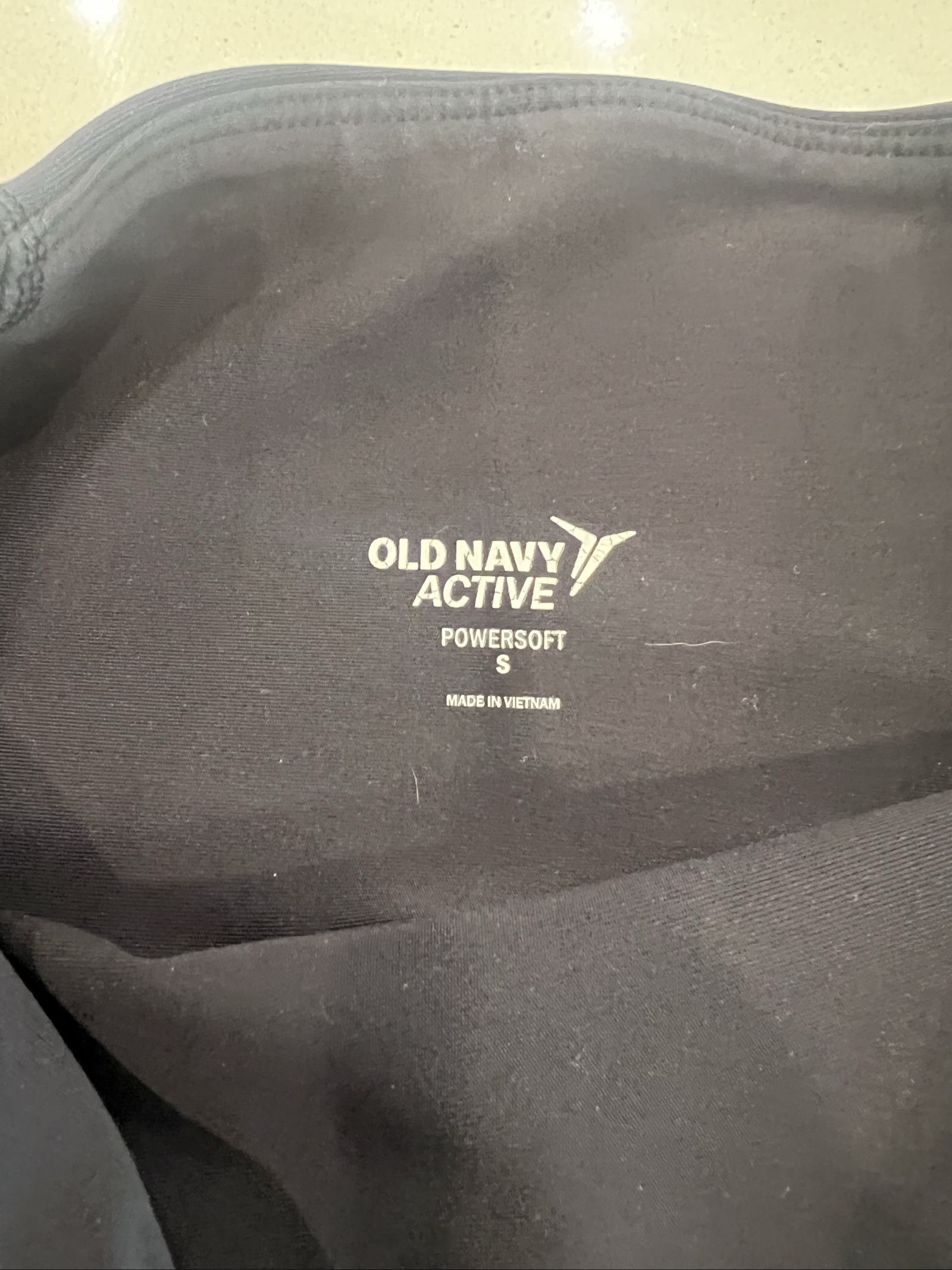 Old Navy Women's Black Powersoft Active Bike Shorts Small image 2